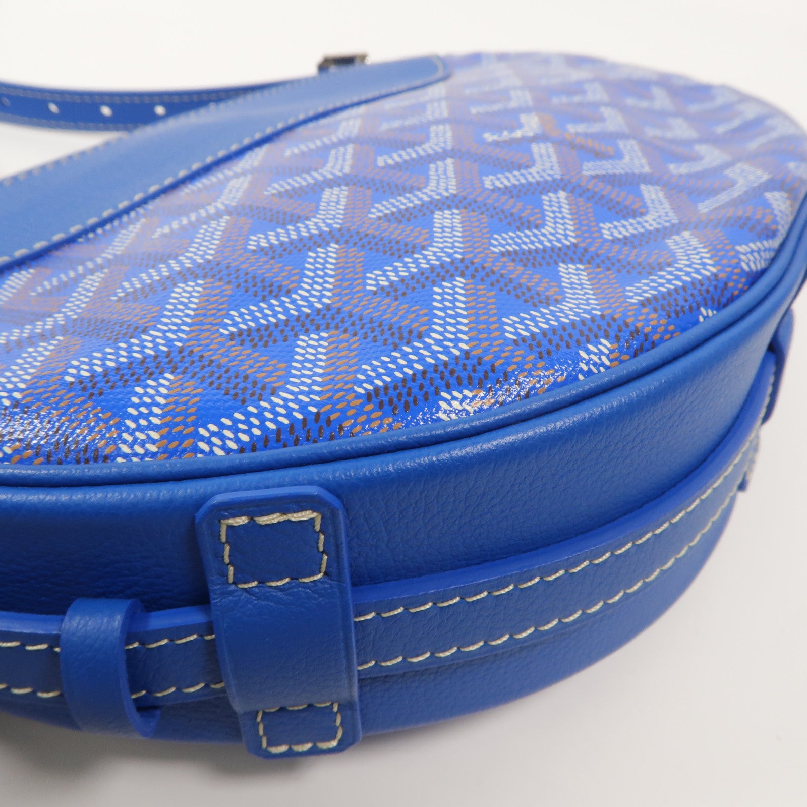 GOYARD Goyardine帆布/皮革Hirondelle Bag肩背袋