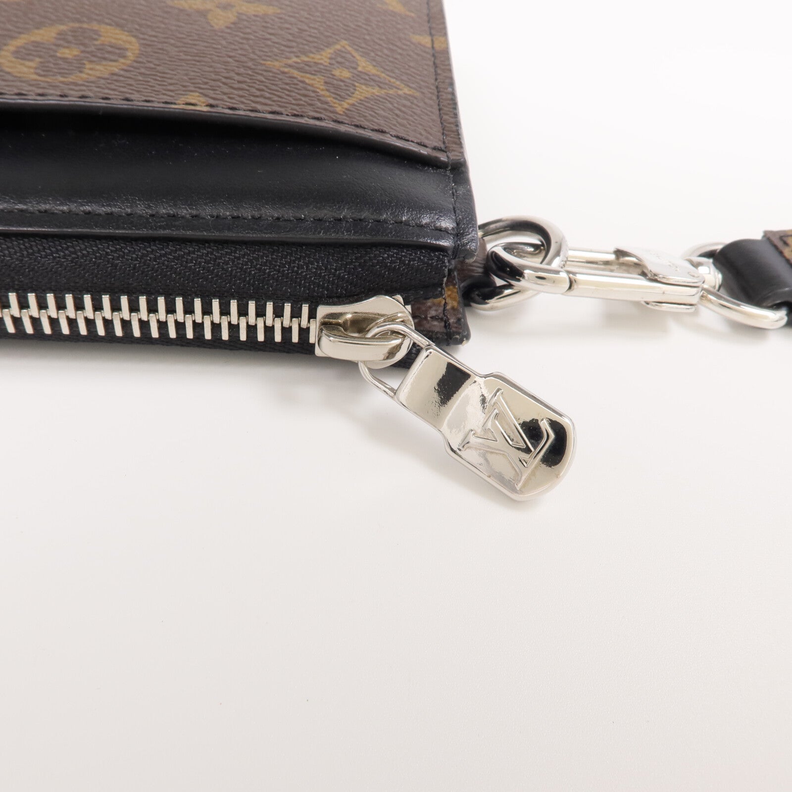 LOUIS VUITTON Monogram Macassar Zippy Dragonne銀扣長錢包