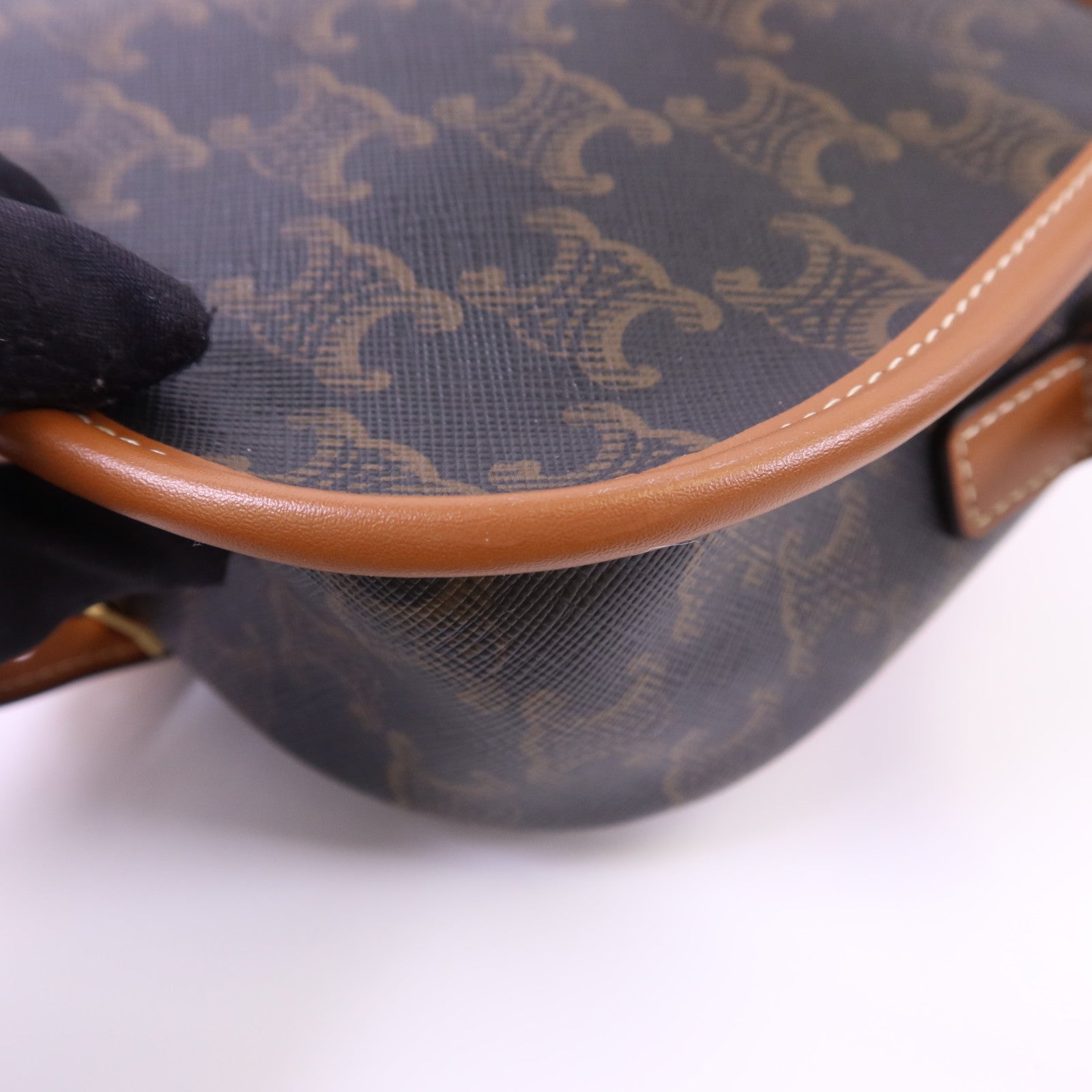 CELINE 塗層帆布Medium Folco in Triomphe金扣肩背袋