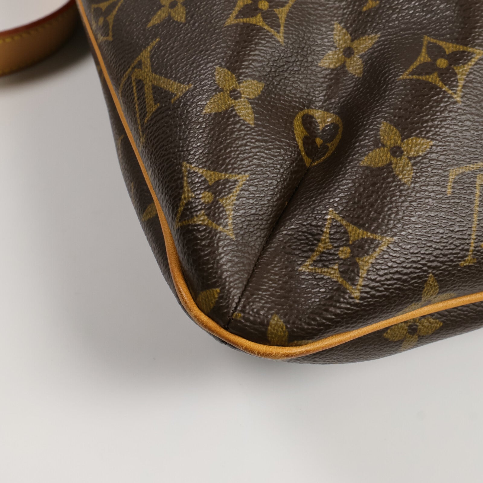LOUIS VUITTON Monogram Musette肩背袋