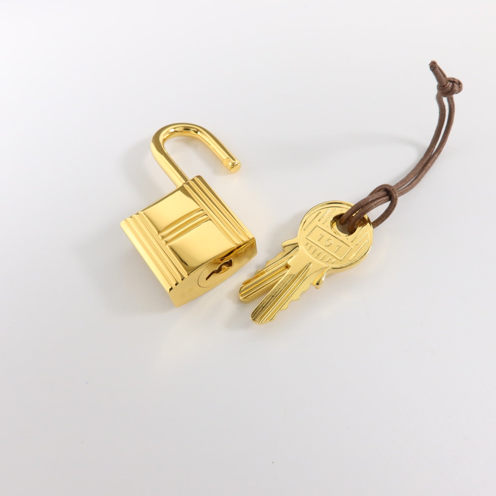 HERMES Clemence皮革Picotin PM手挽袋Gris Meyer