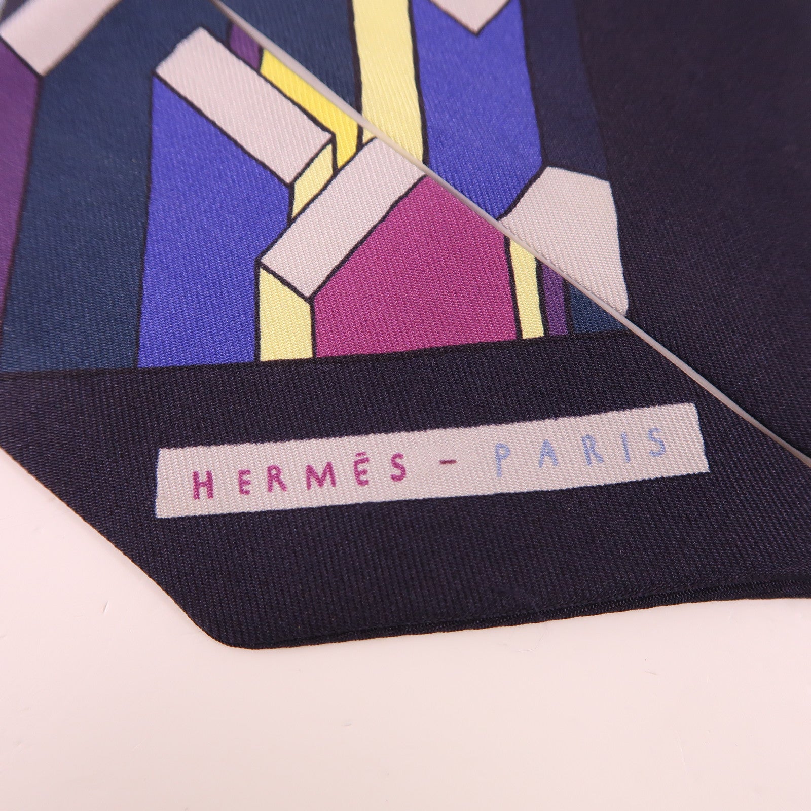 HERMES 絲質Twilly絲巾