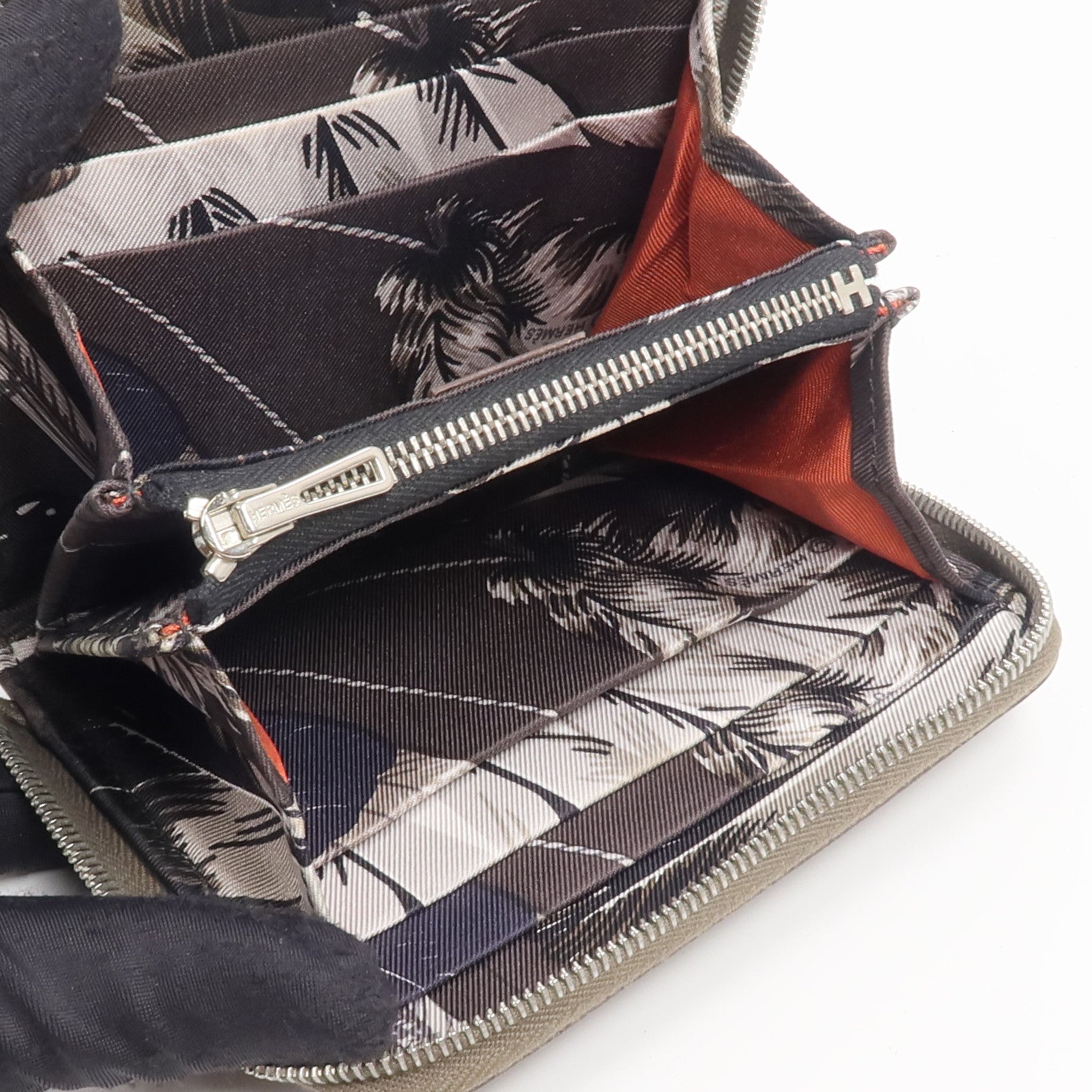 HERMES Epsom皮革Silk In Compact Wallet錢包