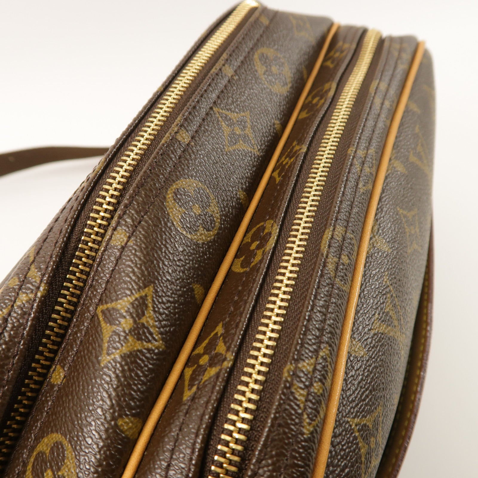 LOUIS VUITTON Monogram Reporter PM金扣肩背袋棕色