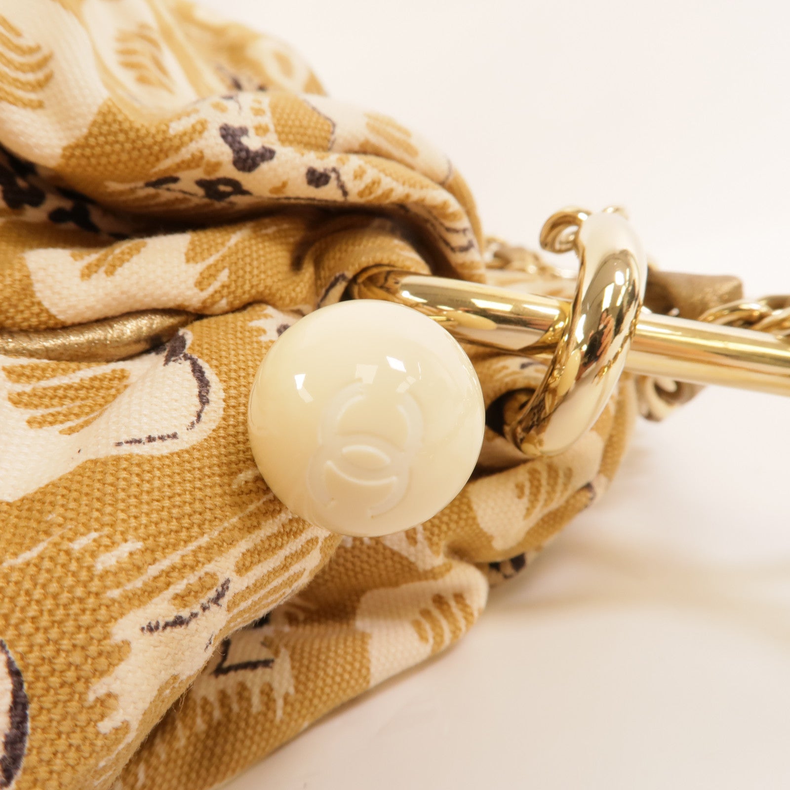 CHANEL 帆布Vintage Camellia Coco Mark手挽袋
