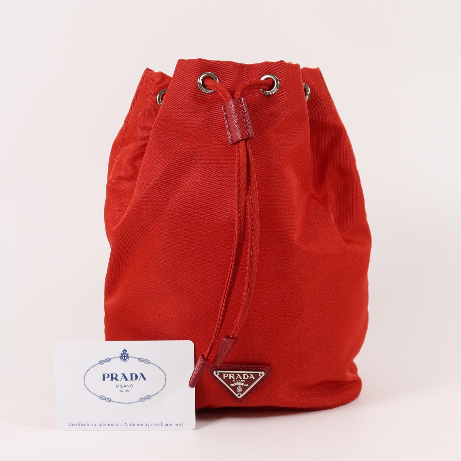 PRADA 尼龍Bucket Bag手挽袋