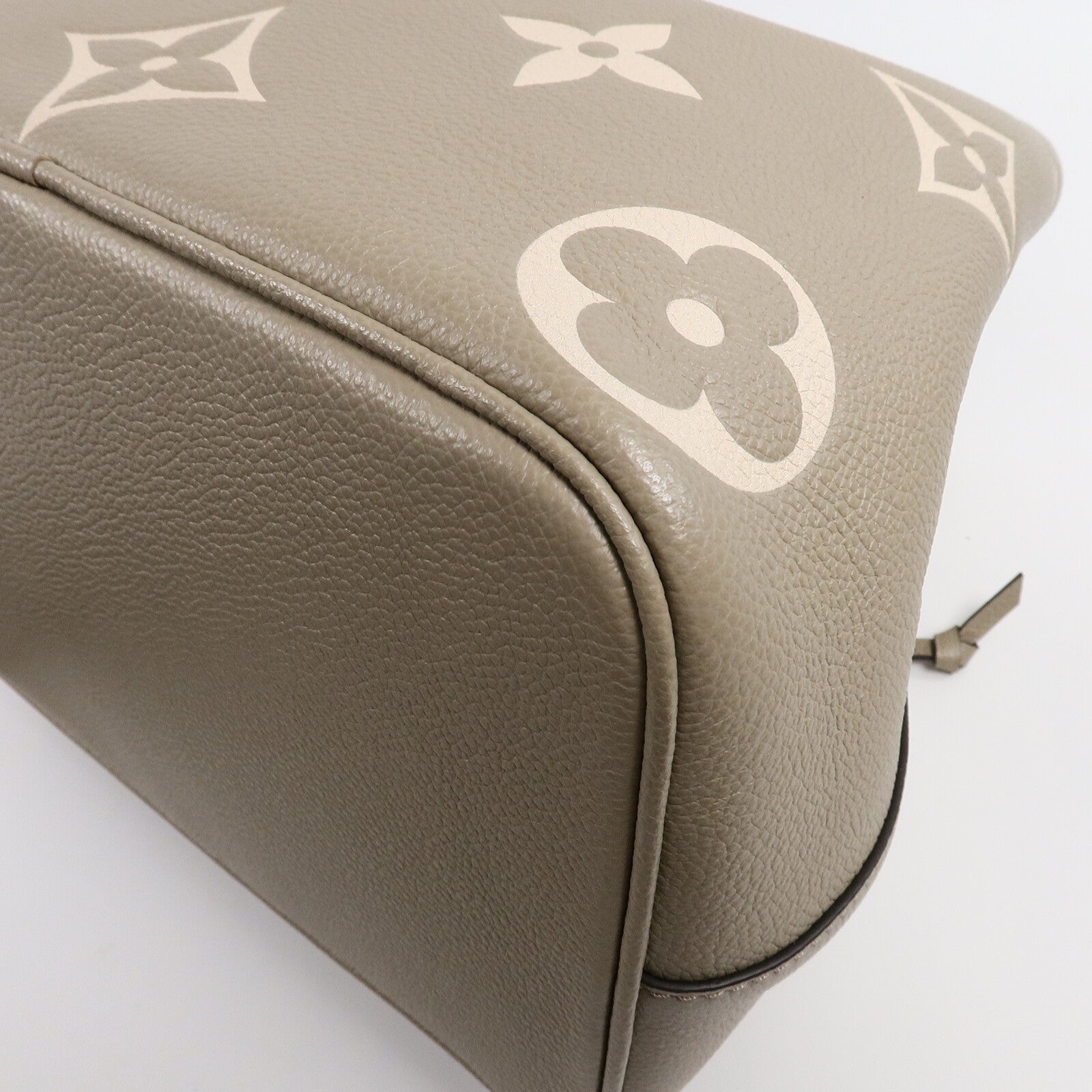 LOUIS VUITTON Monogram Empreinte Neo Noe MM金扣手挽肩背兩用袋