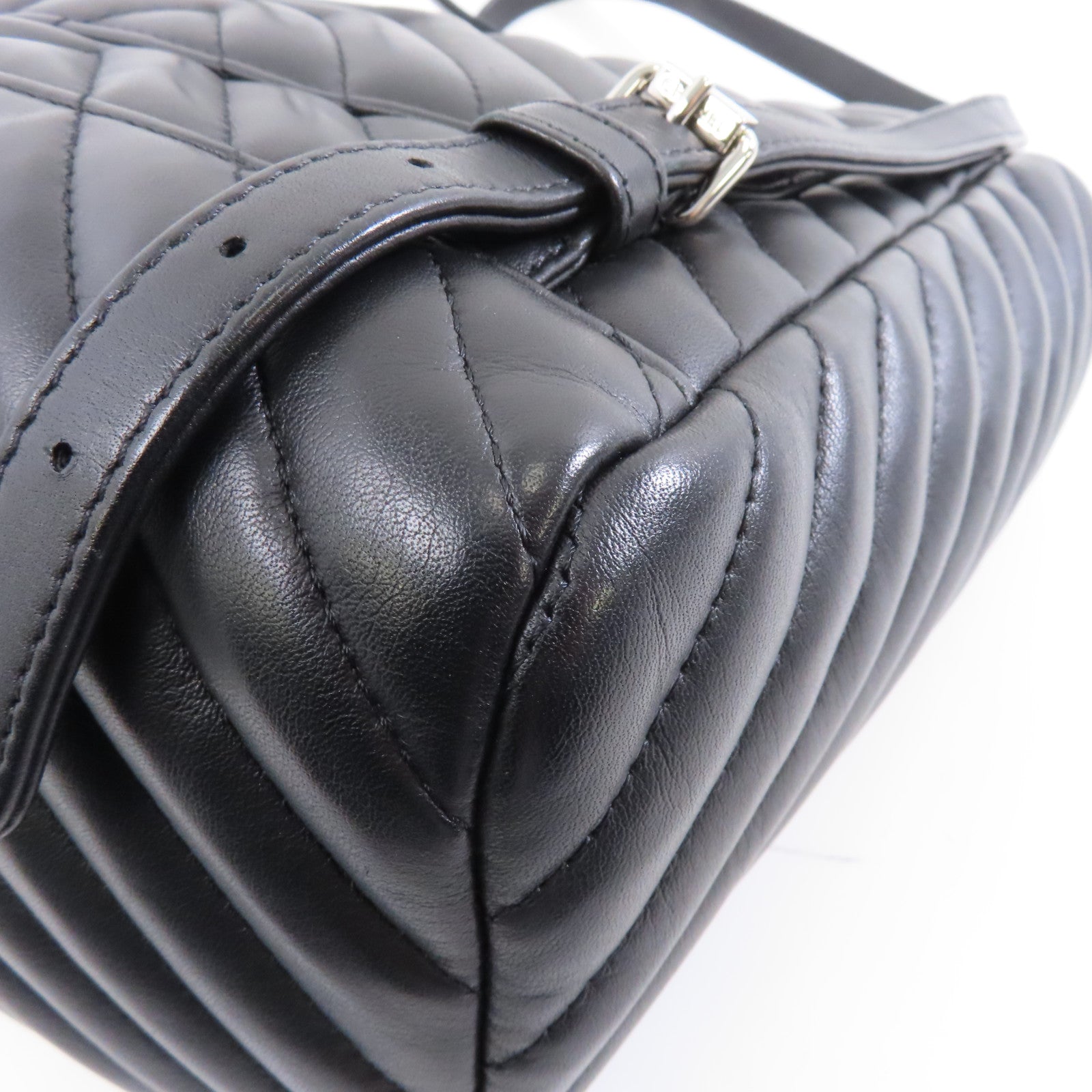 CHANEL 斜紋牛皮皮革Backpack銀扣背包