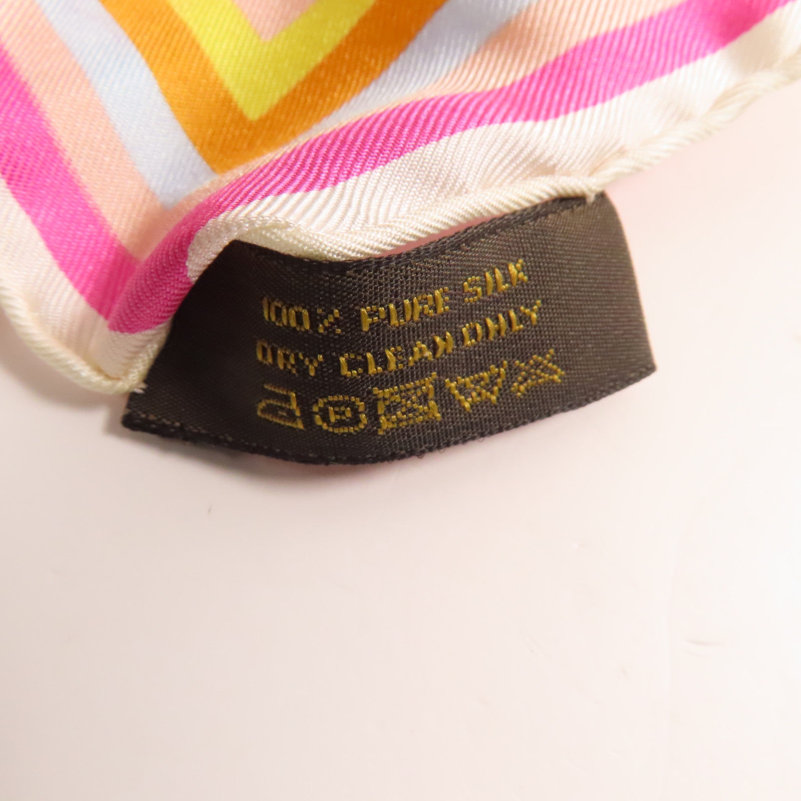 LOUIS VUITTON 棉質Scarf 70x 70cm絲巾