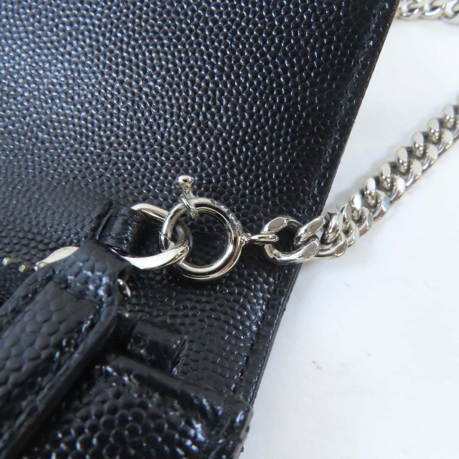 SAINT LAURENT 牛皮皮革Cassandra銀扣鏈帶肩背袋黑色