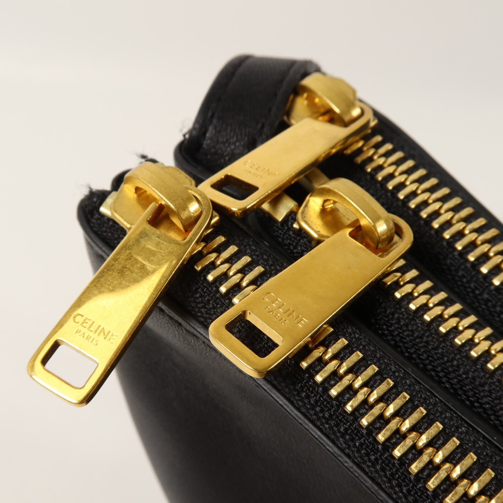 CELINE 牛皮皮革Trio手挽袋