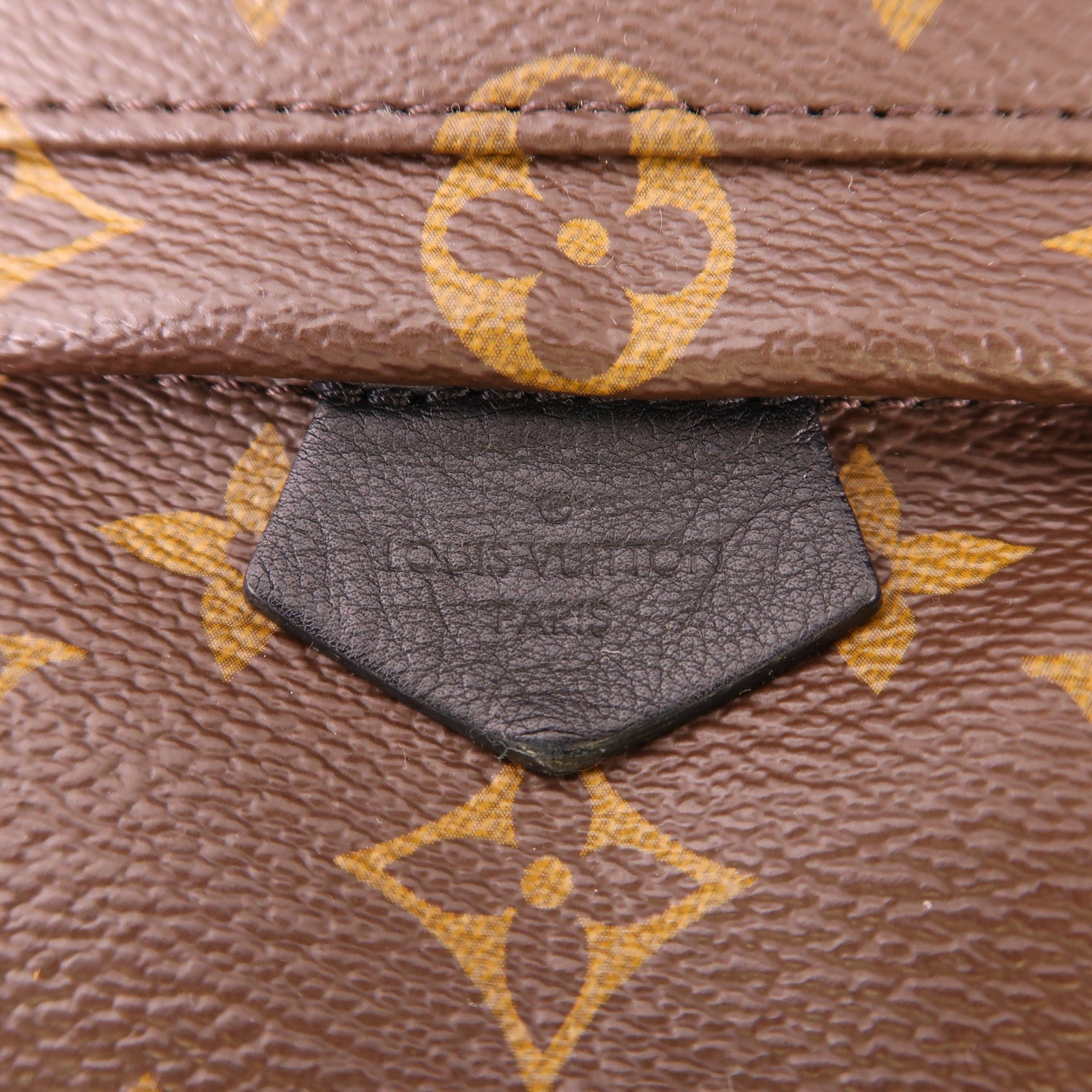 LOUIS VUITTON 【激減優惠】Monogram Palm Springs Mini金扣背包