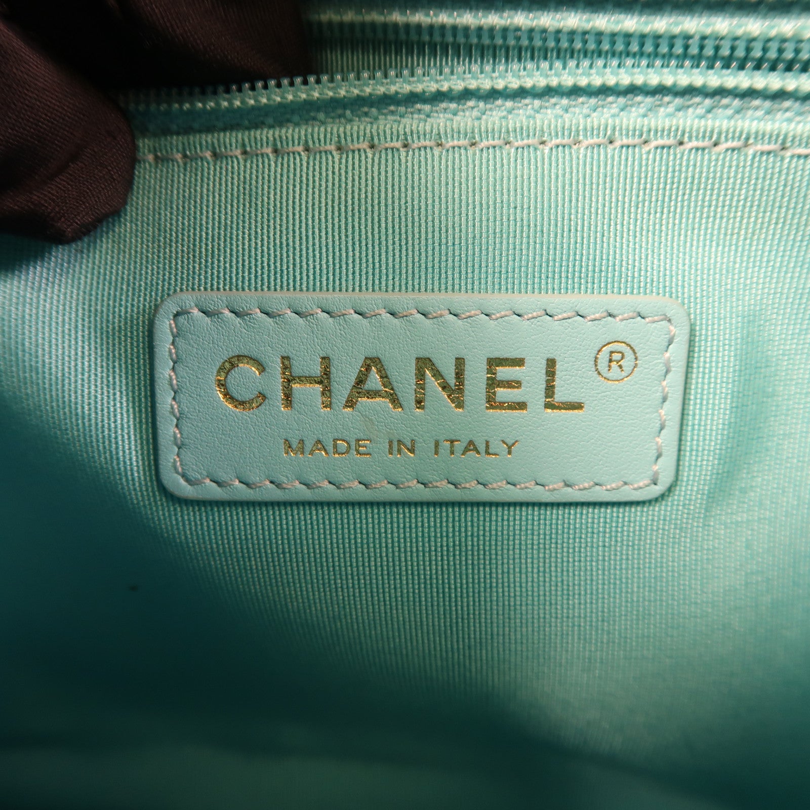CHANEL 牛仔布料Small Messenger Flap Bag金扣鏈帶肩背袋