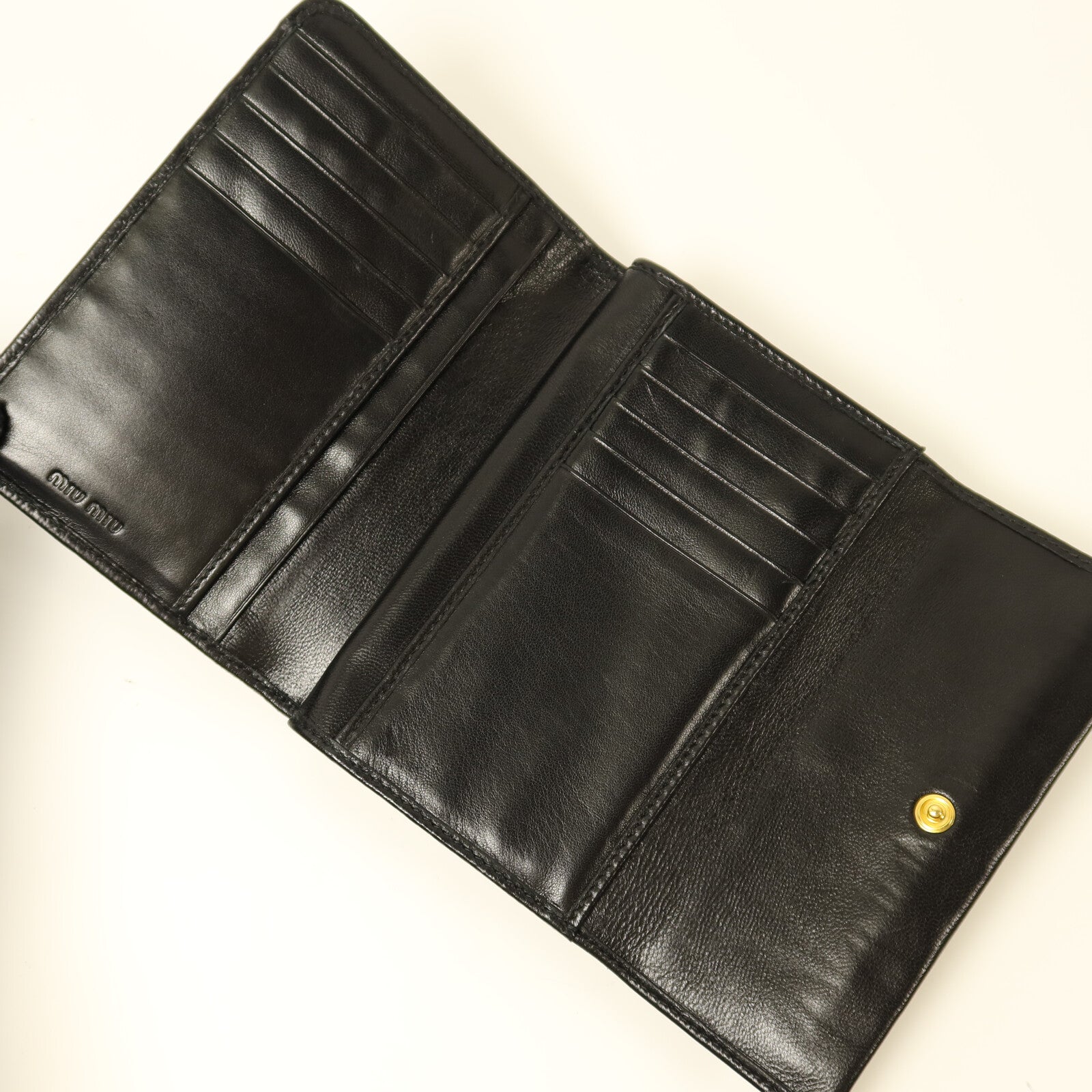 Miu Miu 羊皮皮革Wallet金扣錢包