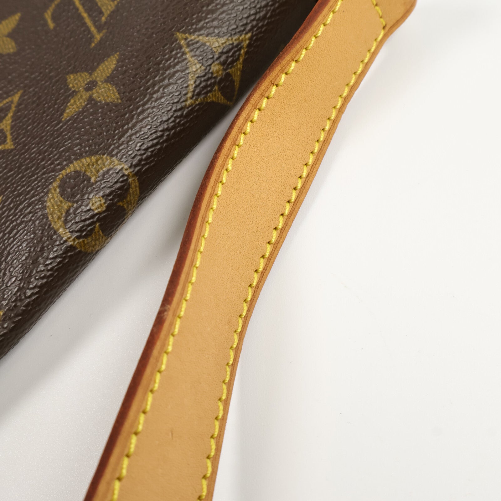 LOUIS VUITTON Monogram Musette肩背袋
