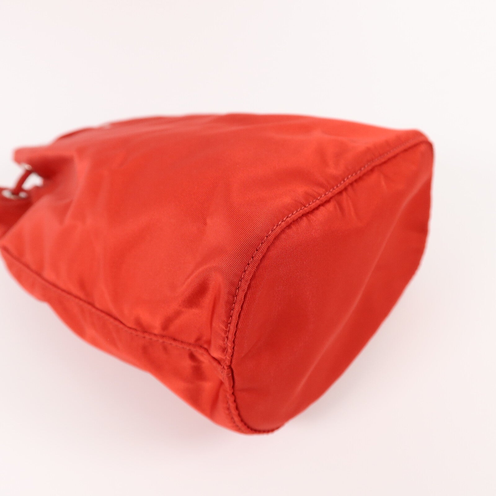 PRADA 尼龍Bucket Bag手挽袋