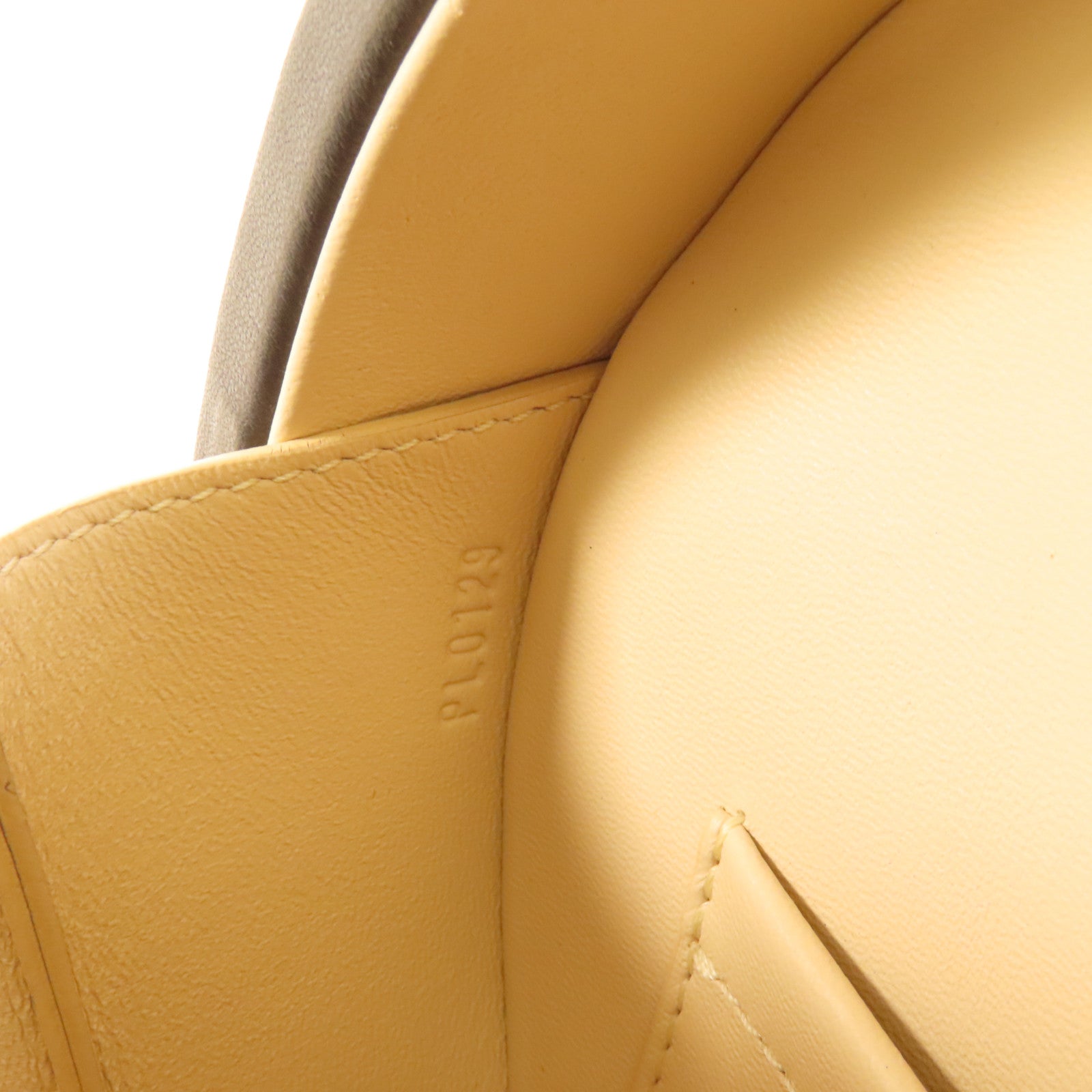 LOUIS VUITTON 牛皮皮革Petite Boite Chapeau銀扣手挽肩背兩用袋