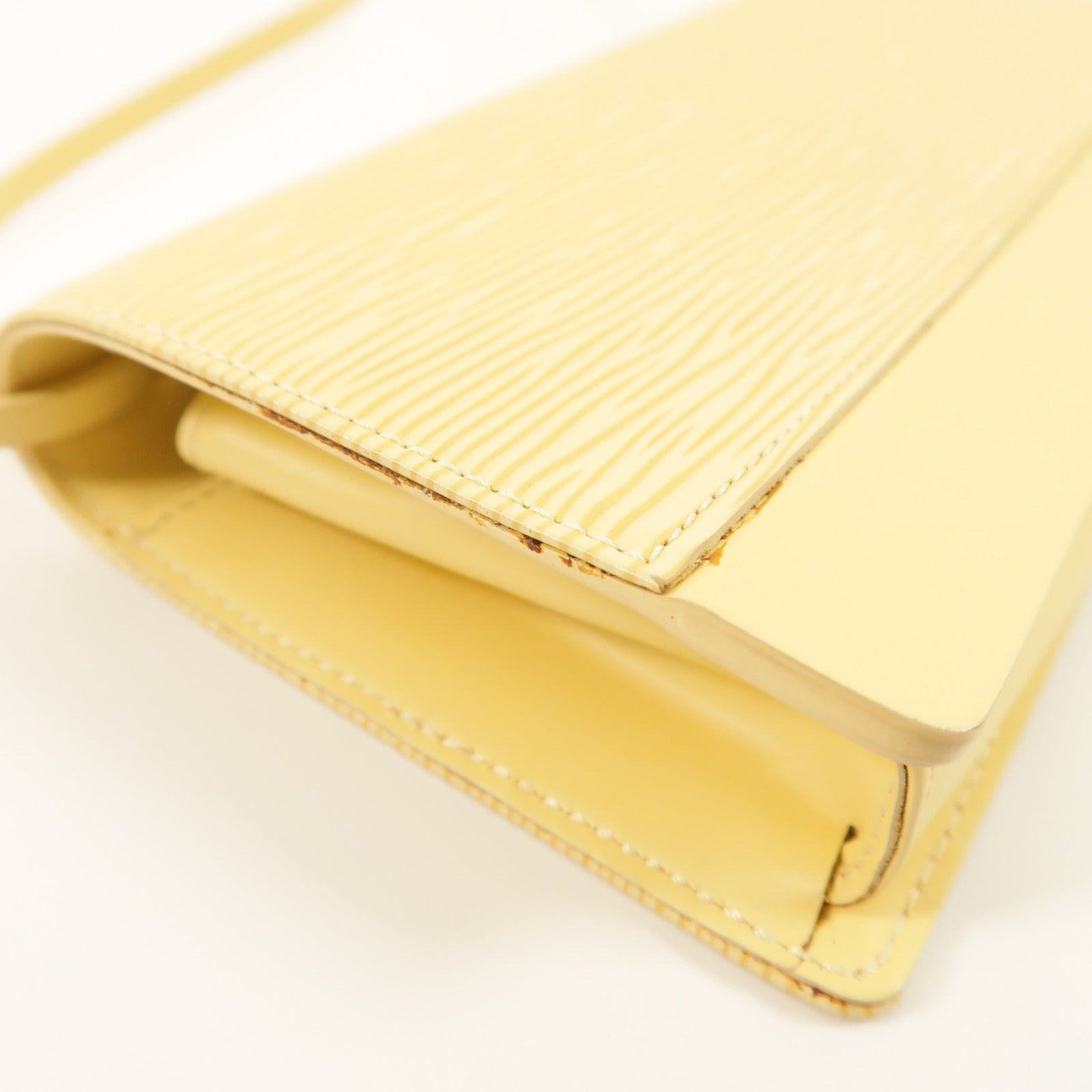LOUIS VUITTON Epi Honfleur Clutch金扣肩背袋