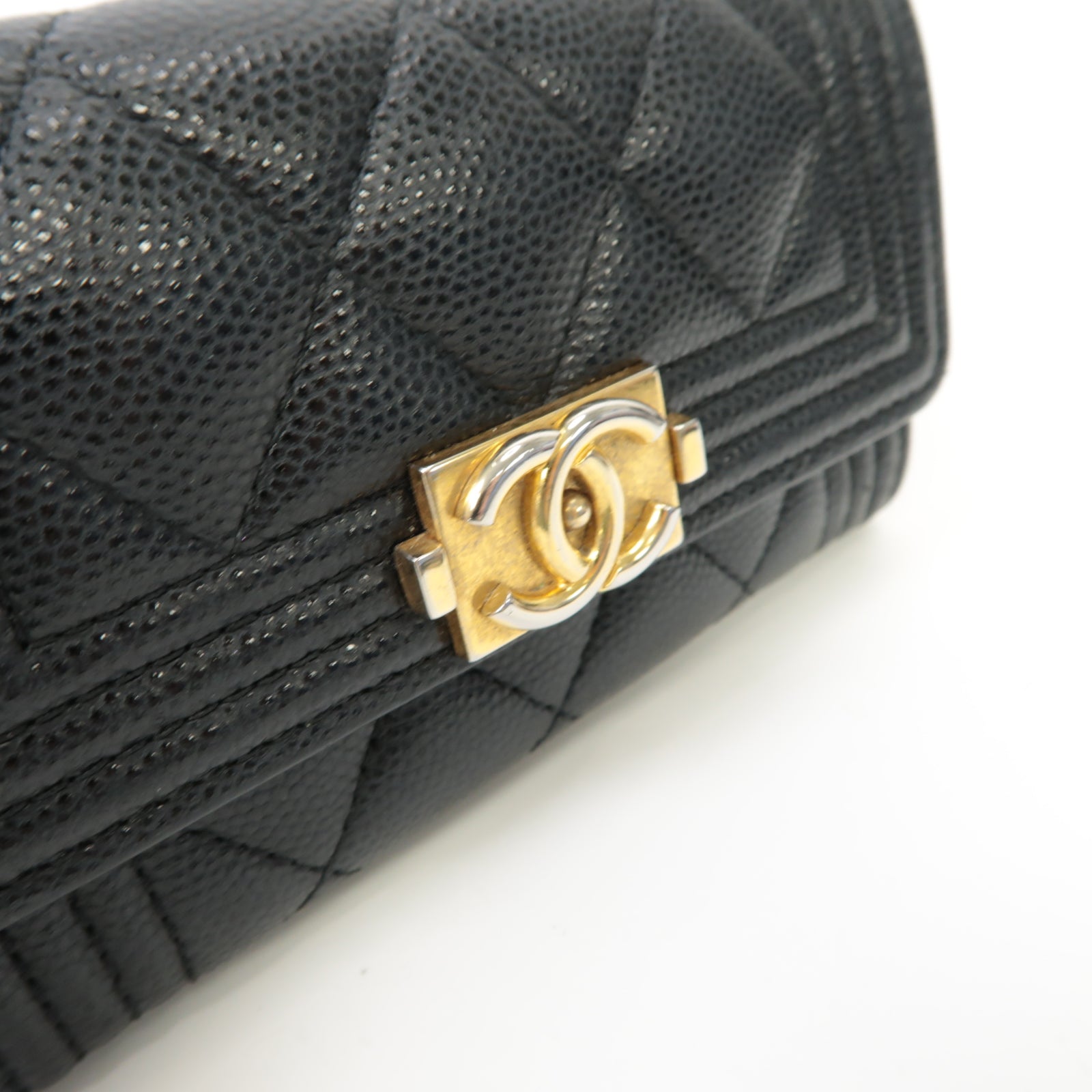 CHANEL 菱格Caviar皮革Card Case金扣卡片套黑色