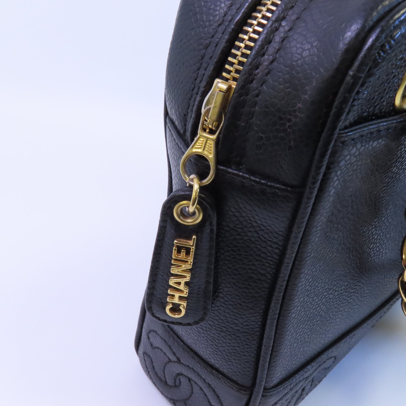 CHANEL 牛皮皮革Vintage Bag金扣鏈帶肩背袋