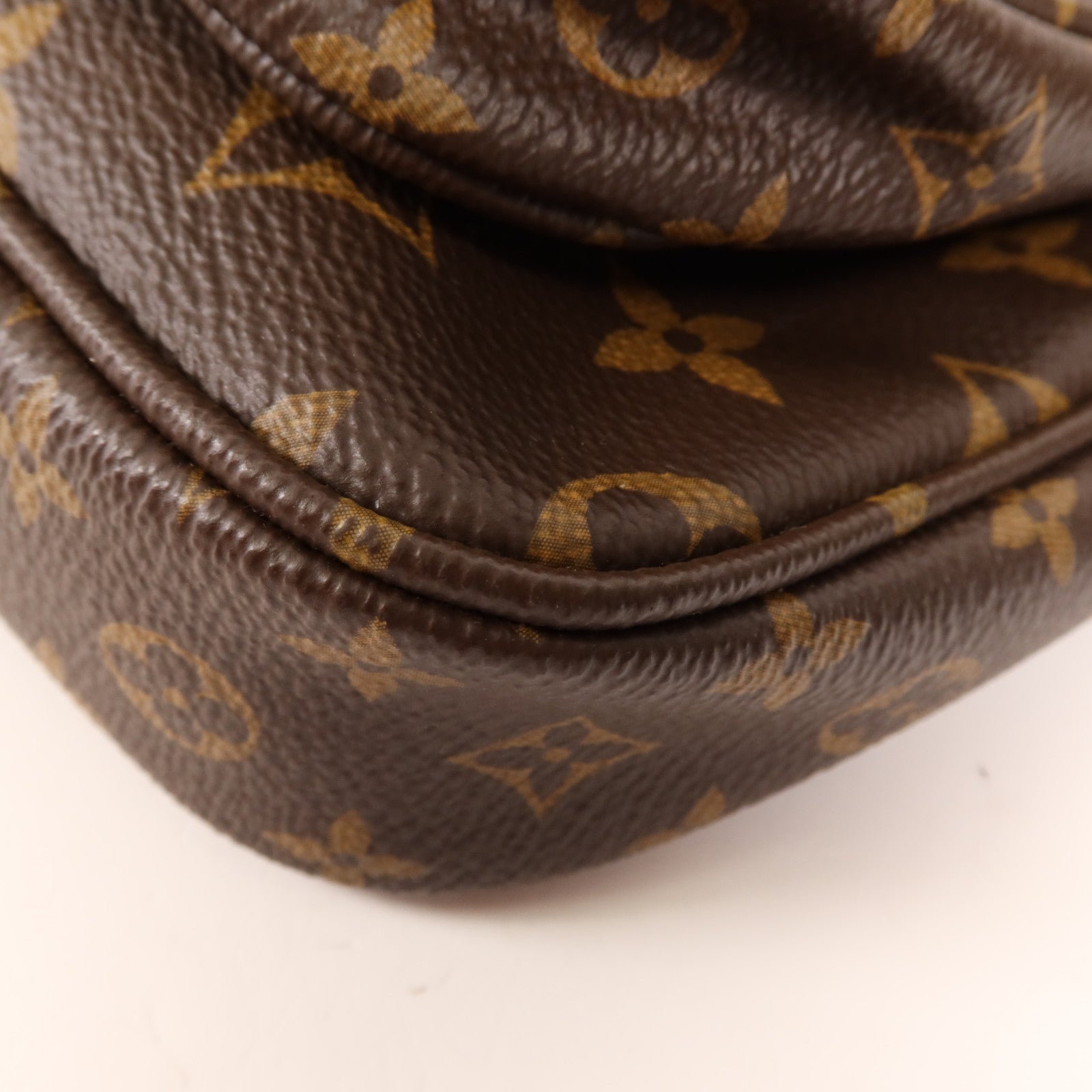 LOUIS VUITTON Monogram Multi Pochette Accessoires金扣肩背袋