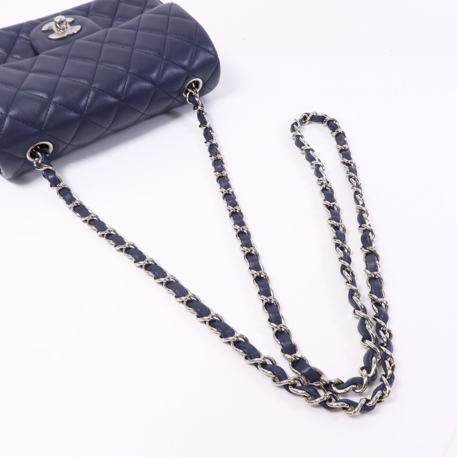 CHANEL 羊皮皮革Mini Classic 20銀扣鏈帶肩背袋