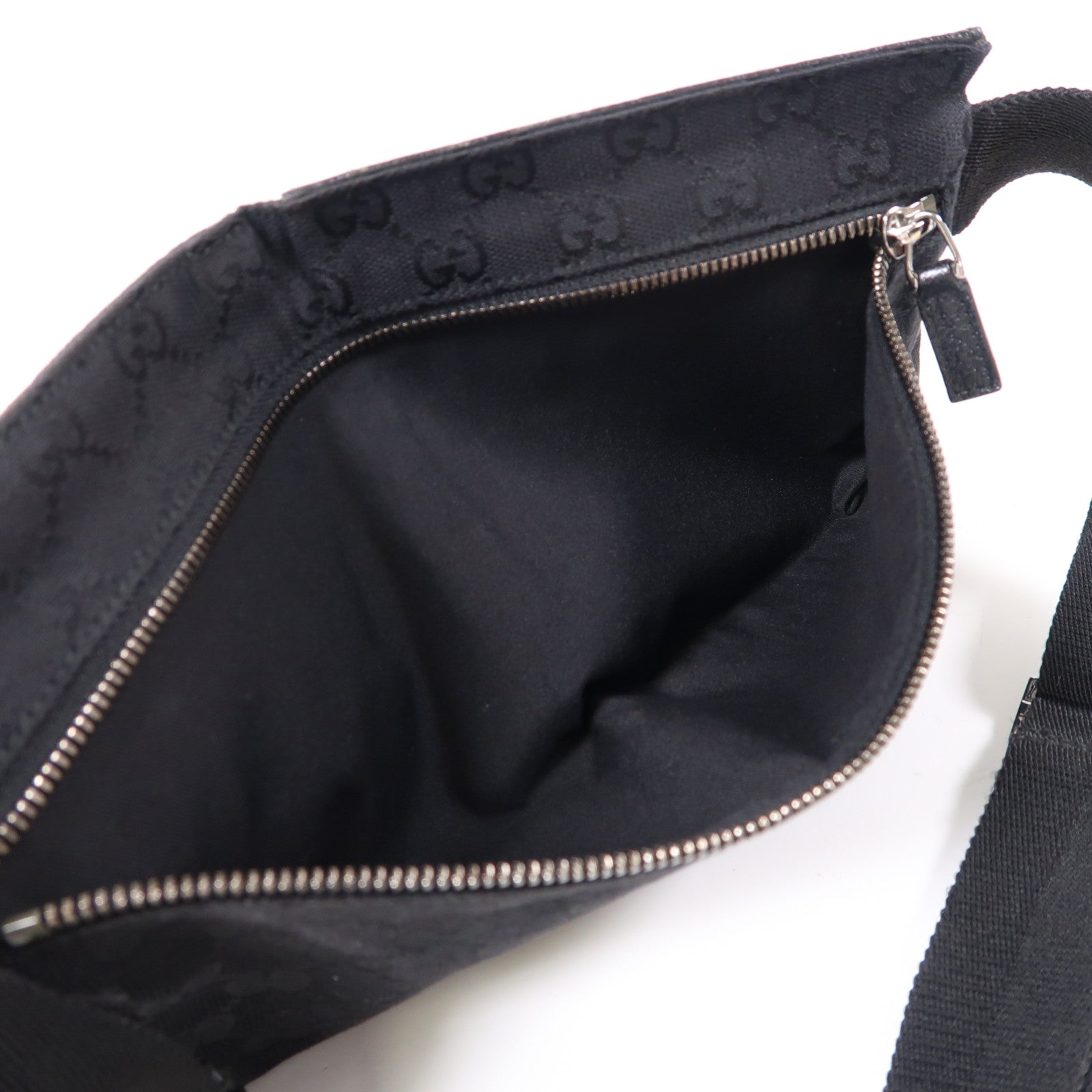 GUCCI 帆布Waist Bag銀扣腰包黑色