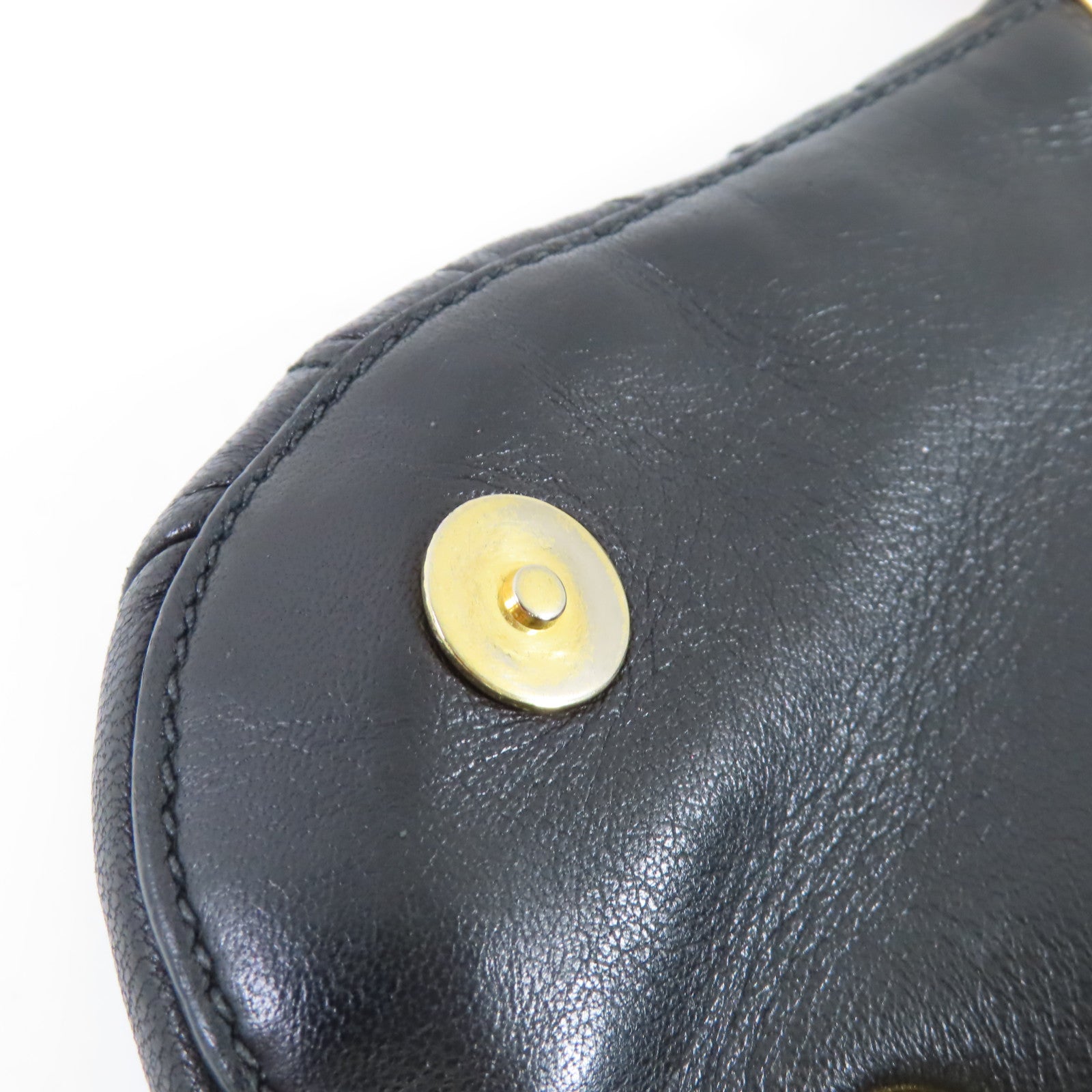Miu Miu 牛皮皮革Shoulder Bag金扣肩背袋黑色