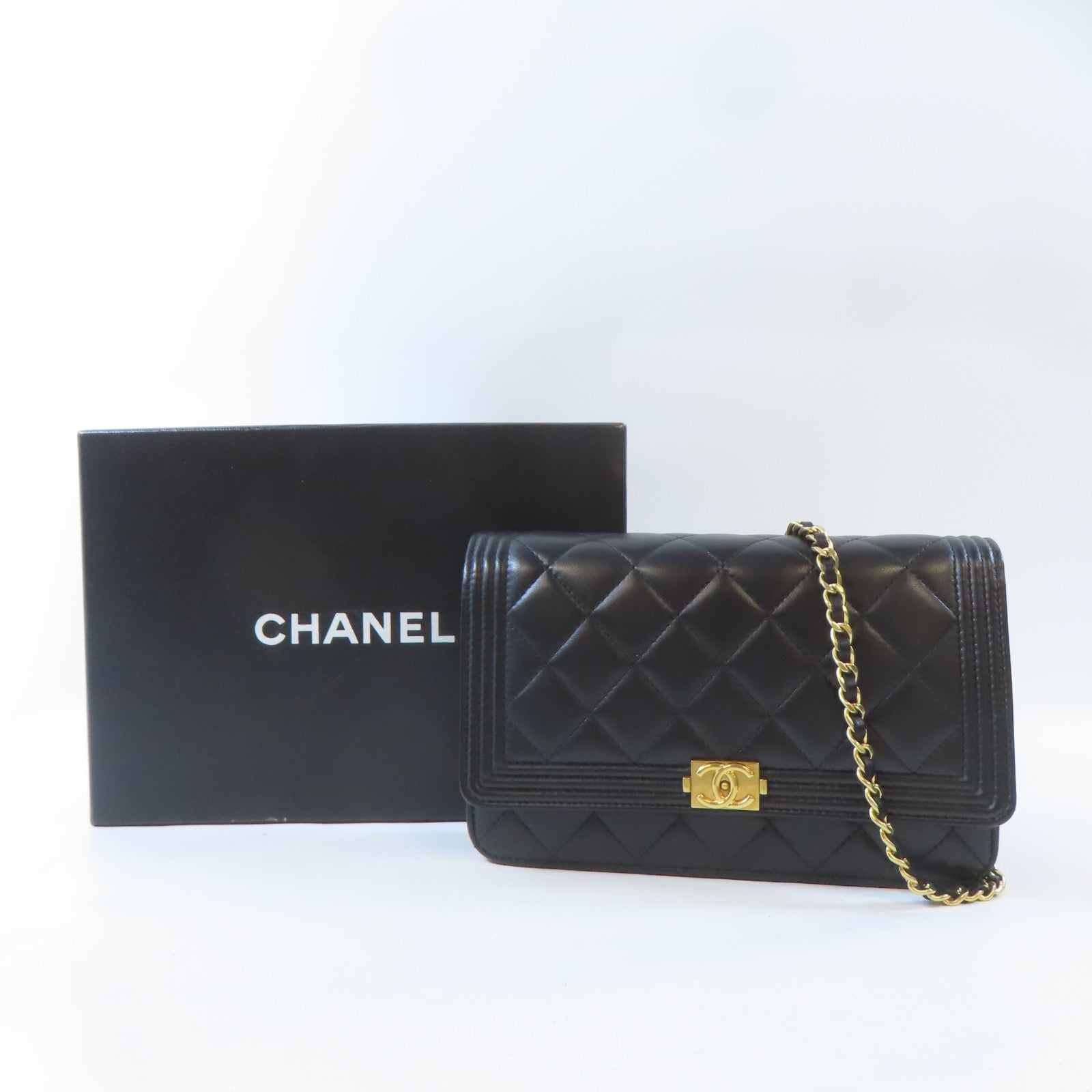 CHANEL 菱格皮革Boy Chanel Wallet On Chain金扣鏈帶肩背袋黑色