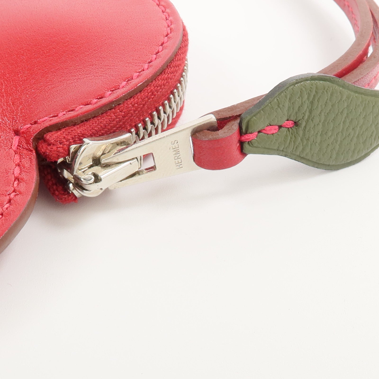 HERMES Tadelakt皮革Tutti Frutti Apple Coin Purse零錢包Rouge Vif