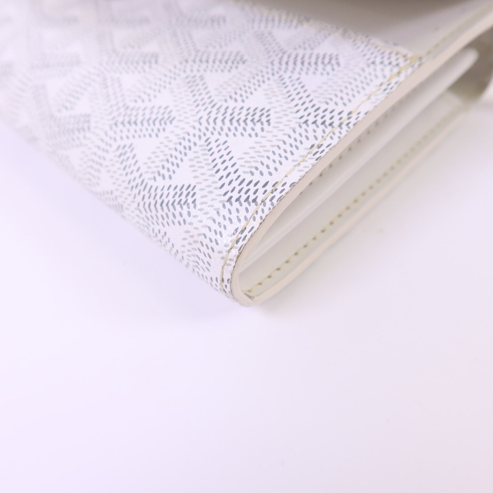 GOYARD 塗層帆布Varenne Continental Wallet銀扣肩背袋