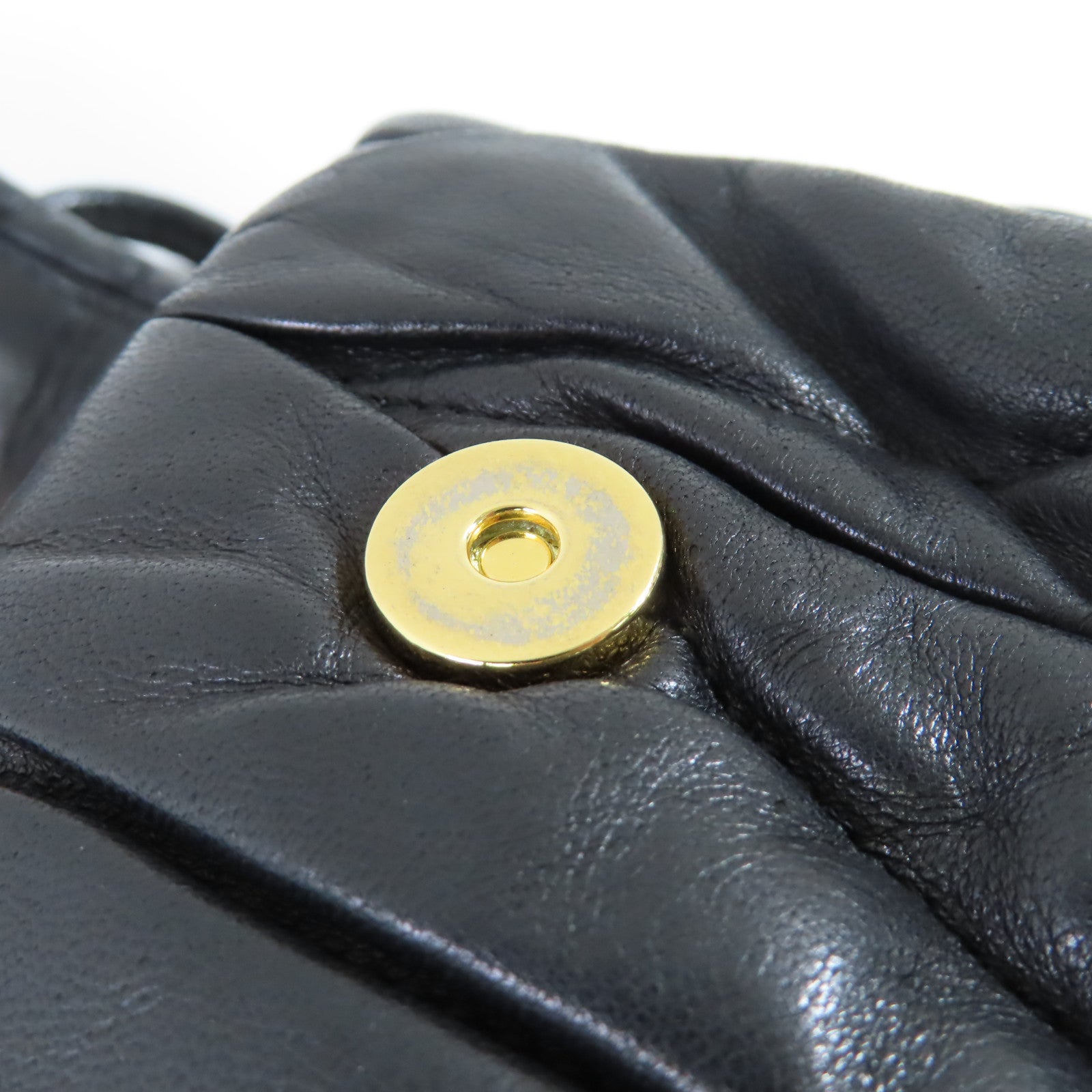 Miu Miu 牛皮皮革Shoulder Bag金扣肩背袋黑色