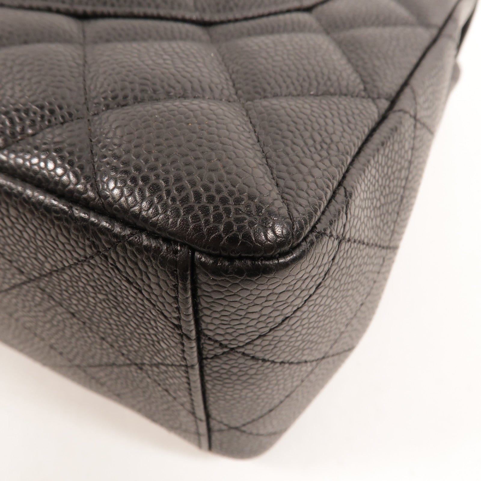 CHANEL 牛皮皮革Maxi Classic鏈帶肩背袋