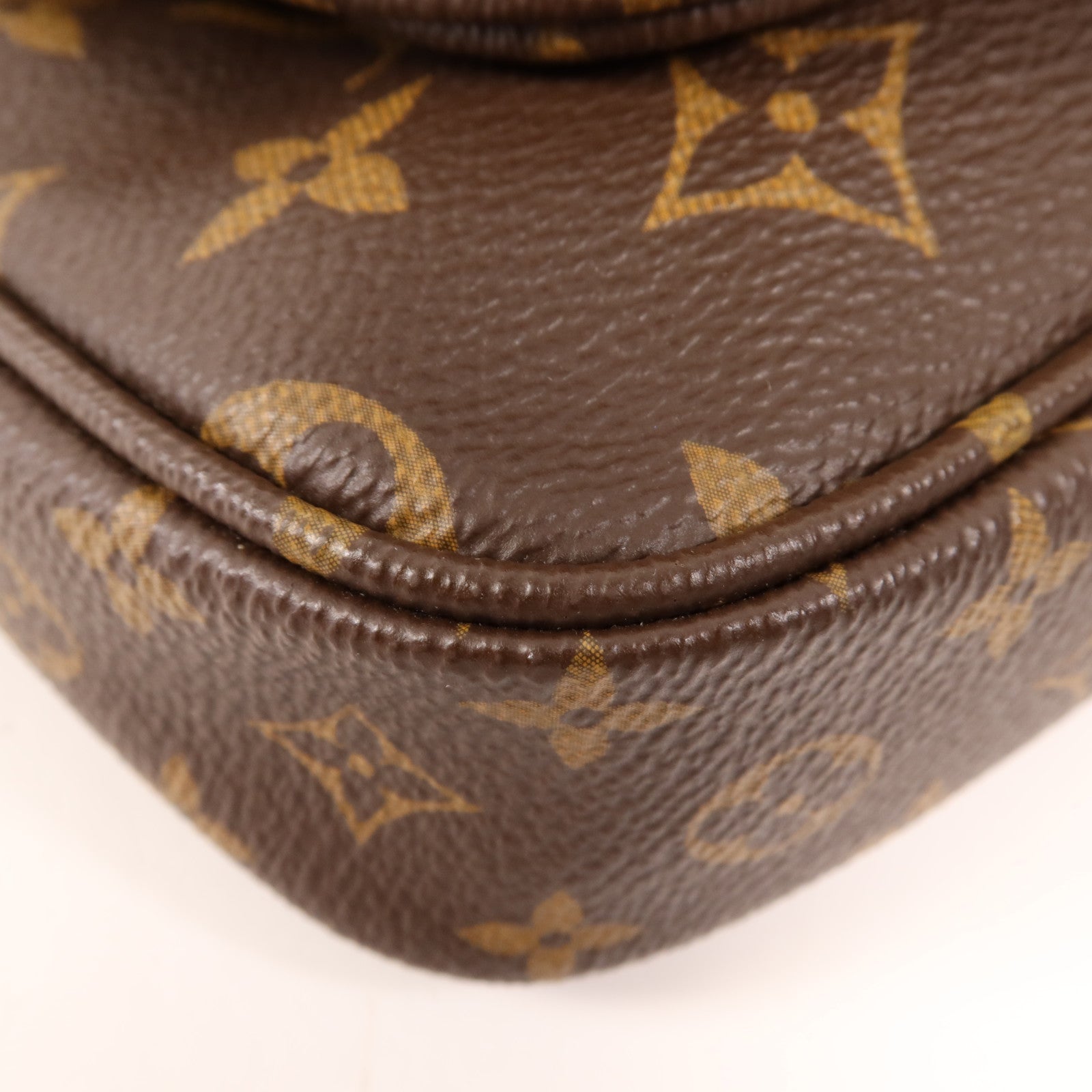 LOUIS VUITTON Monogram Multi Pochette Accessoires金扣肩背袋