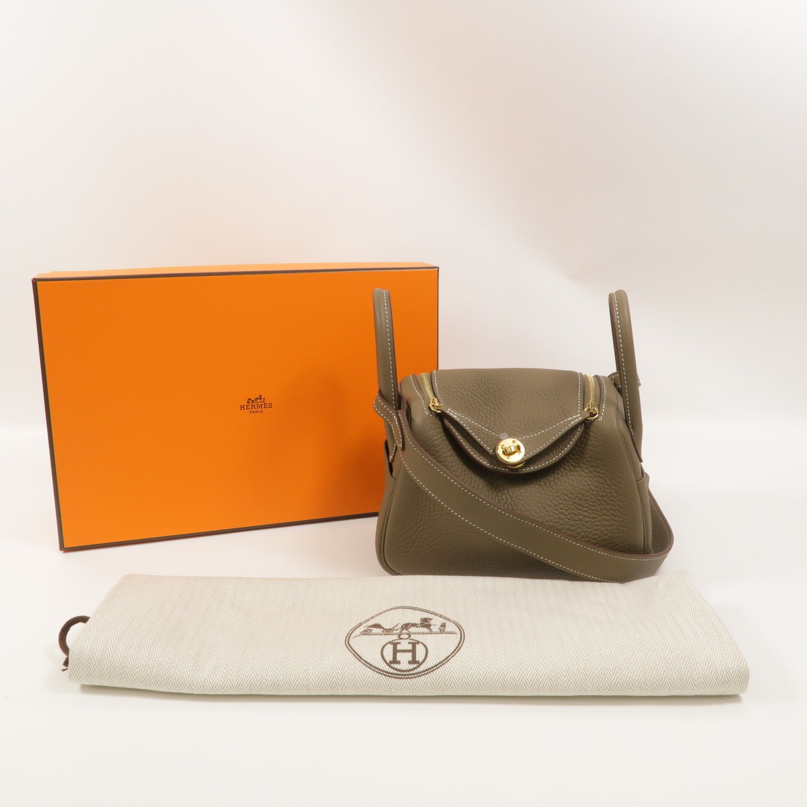 HERMES Clemence皮革Mini Lindy手挽肩背兩用袋Etoupe