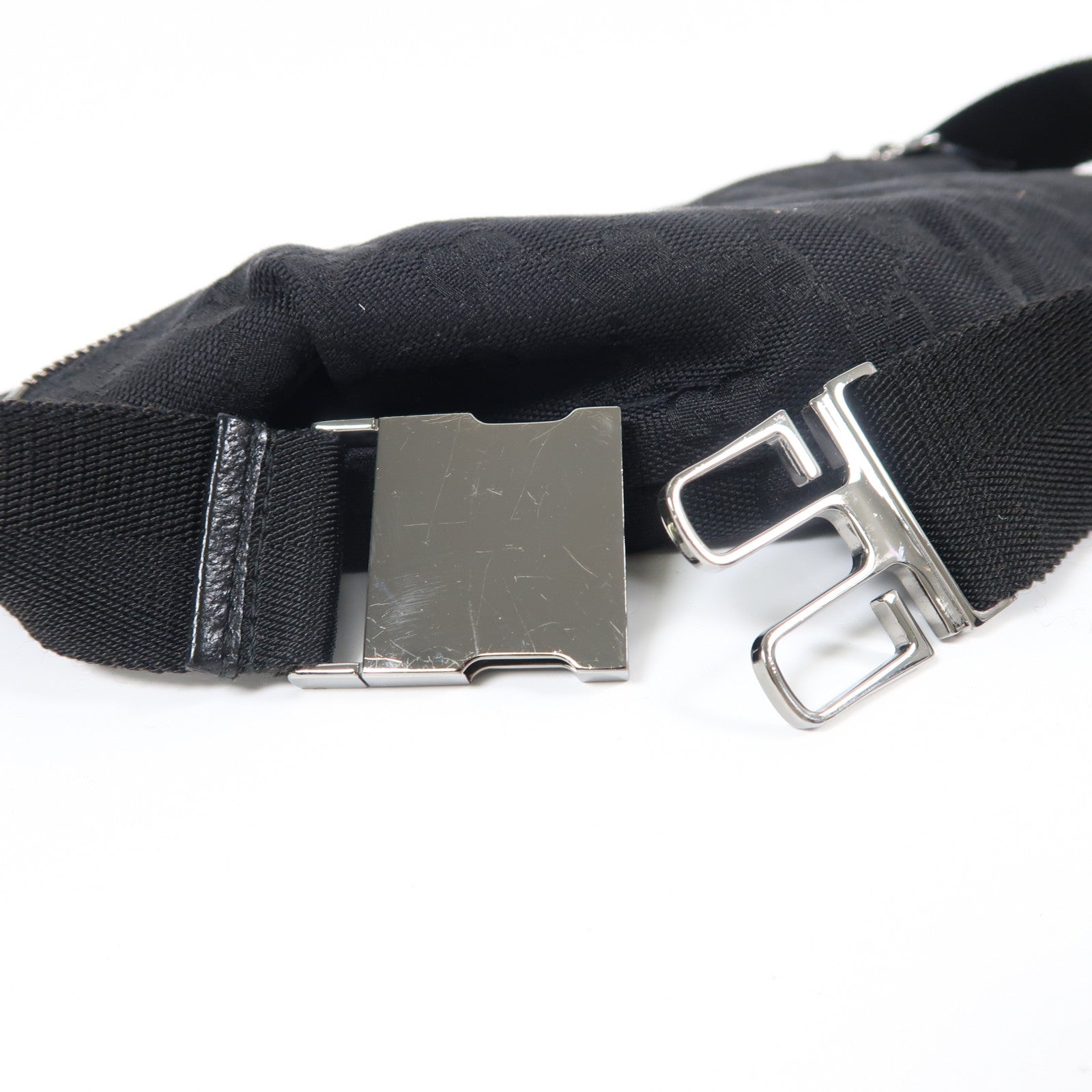GUCCI 帆布Waist Bag銀扣腰包黑色