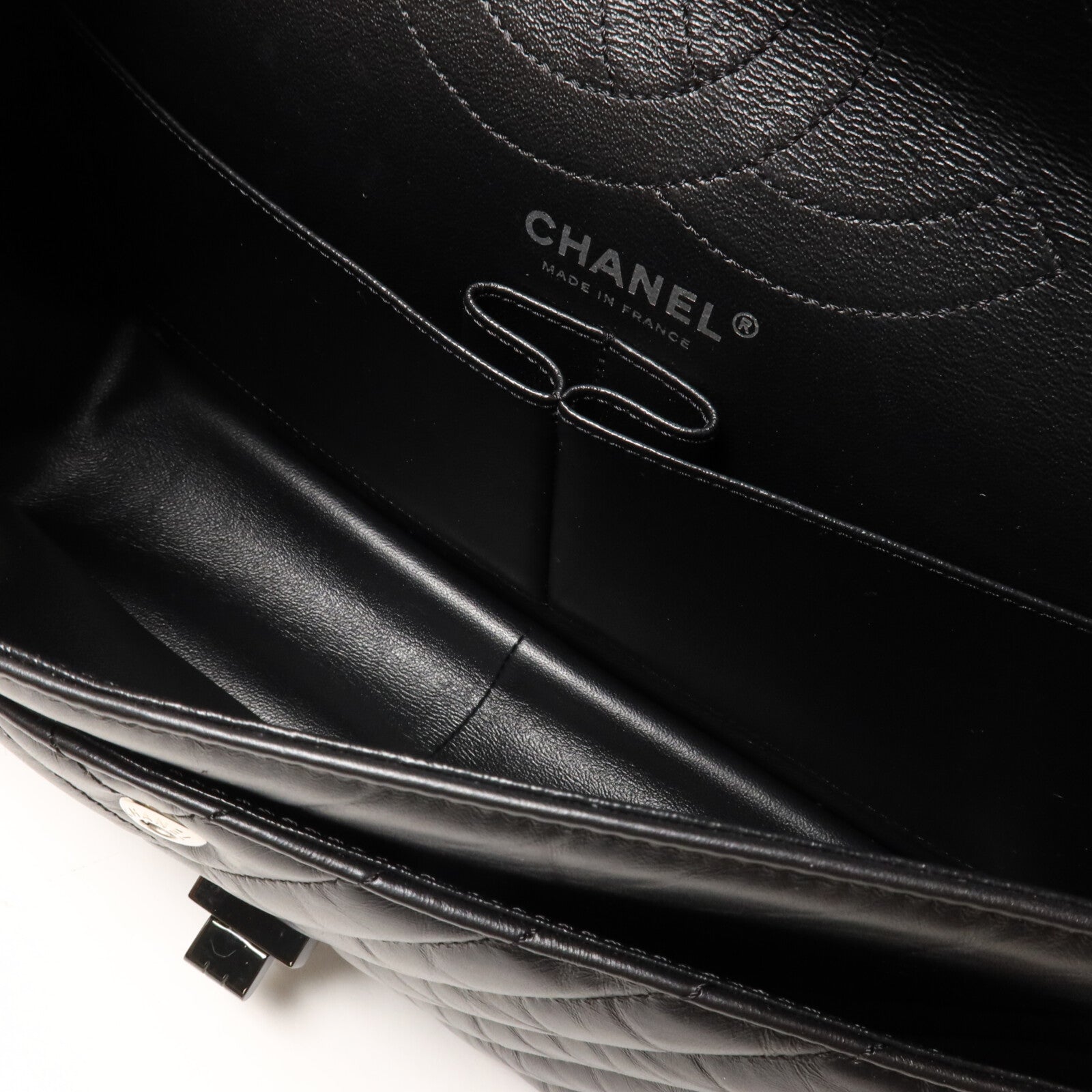 CHANEL 牛皮皮革2.55 Medium鏈帶肩背袋