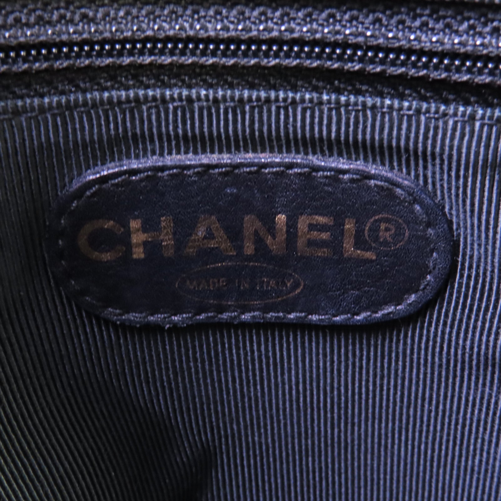 CHANEL 牛皮皮革Vintage Bag金扣鏈帶肩背袋