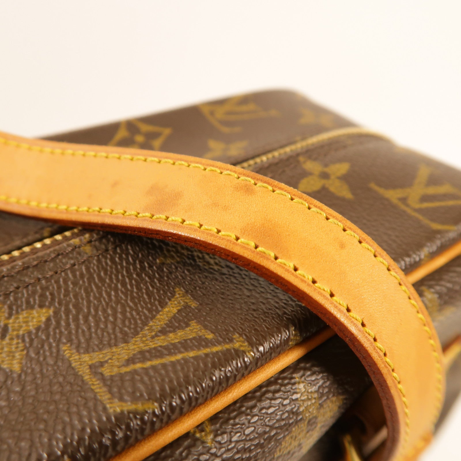 LOUIS VUITTON Monogram Cite GM金扣肩背袋棕色
