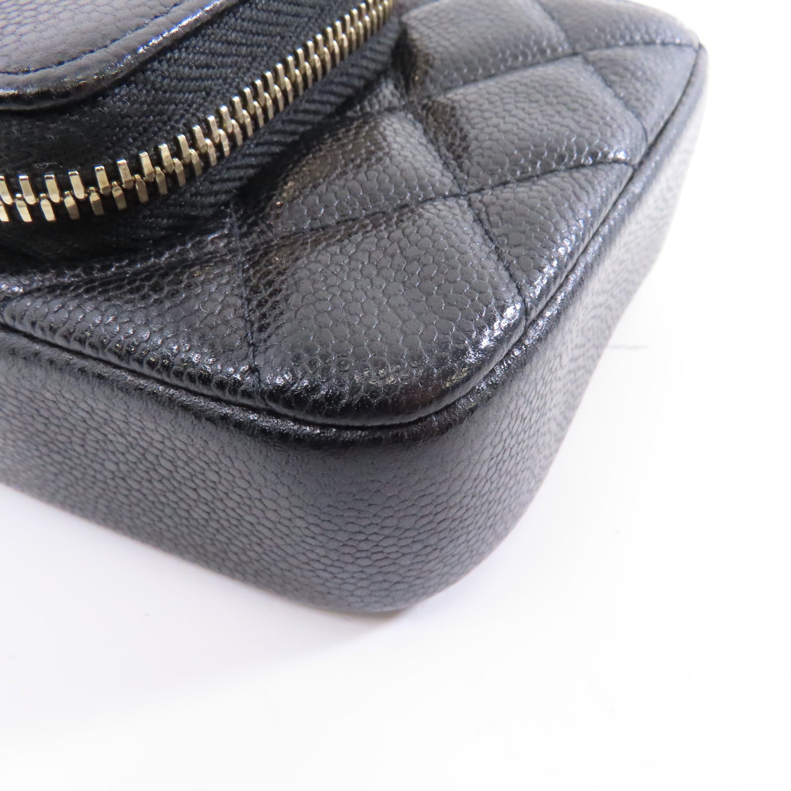 CHANEL 菱格Caviar皮革Affinity Phone Bag金扣鏈帶肩背袋黑色
