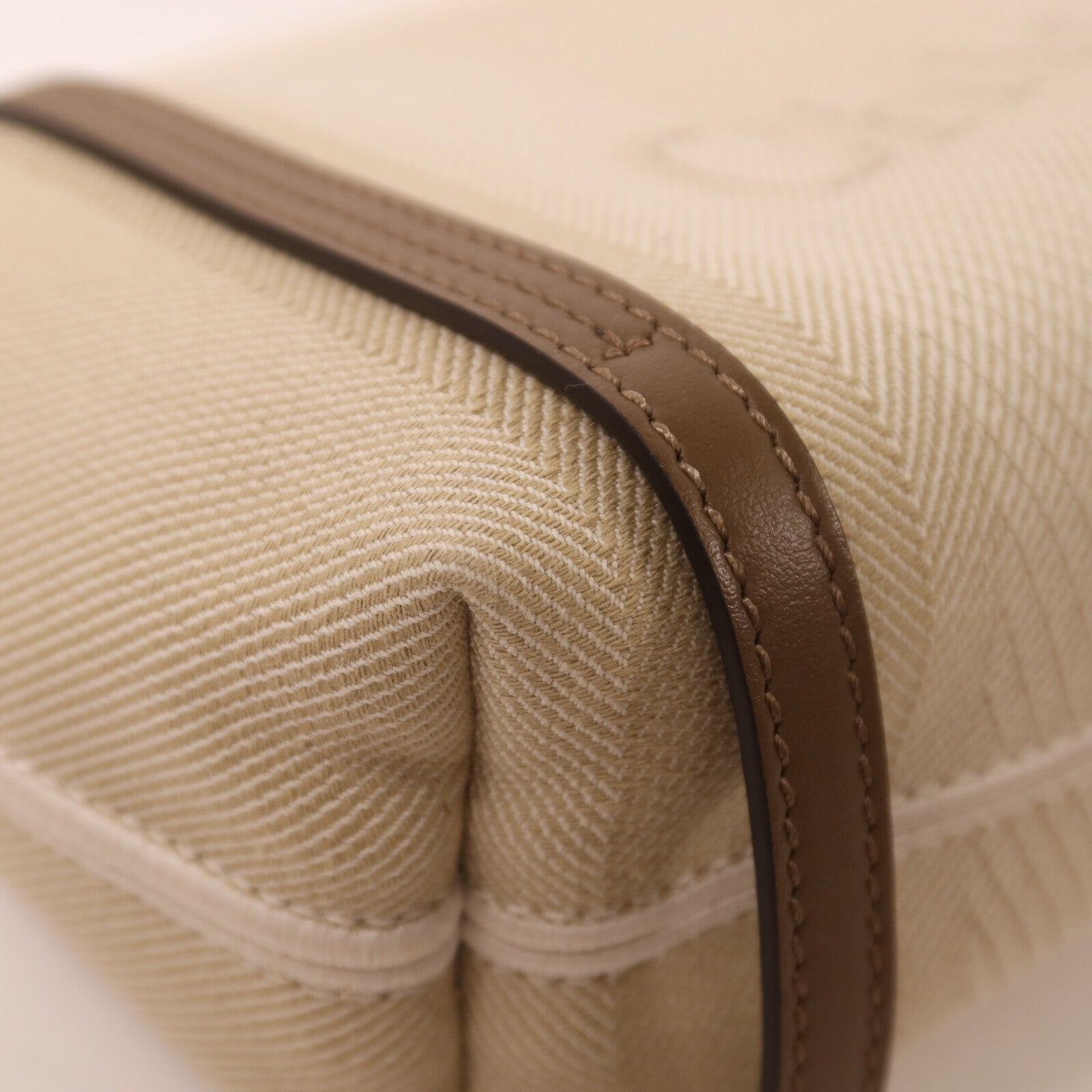 Chloe 帆布Carry Shoulder Bag金扣肩背袋