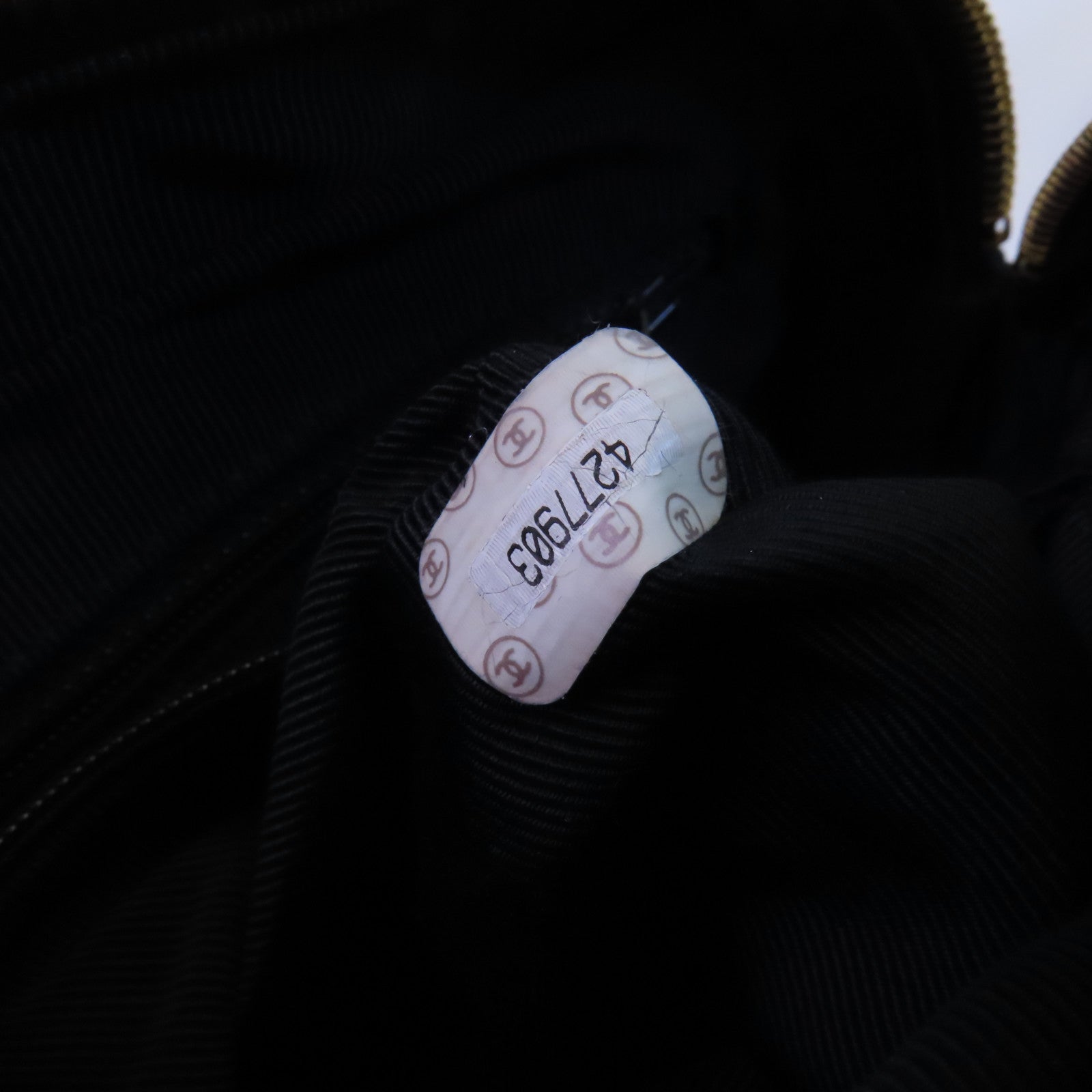 CHANEL 牛皮皮革Vintage Bag金扣鏈帶肩背袋