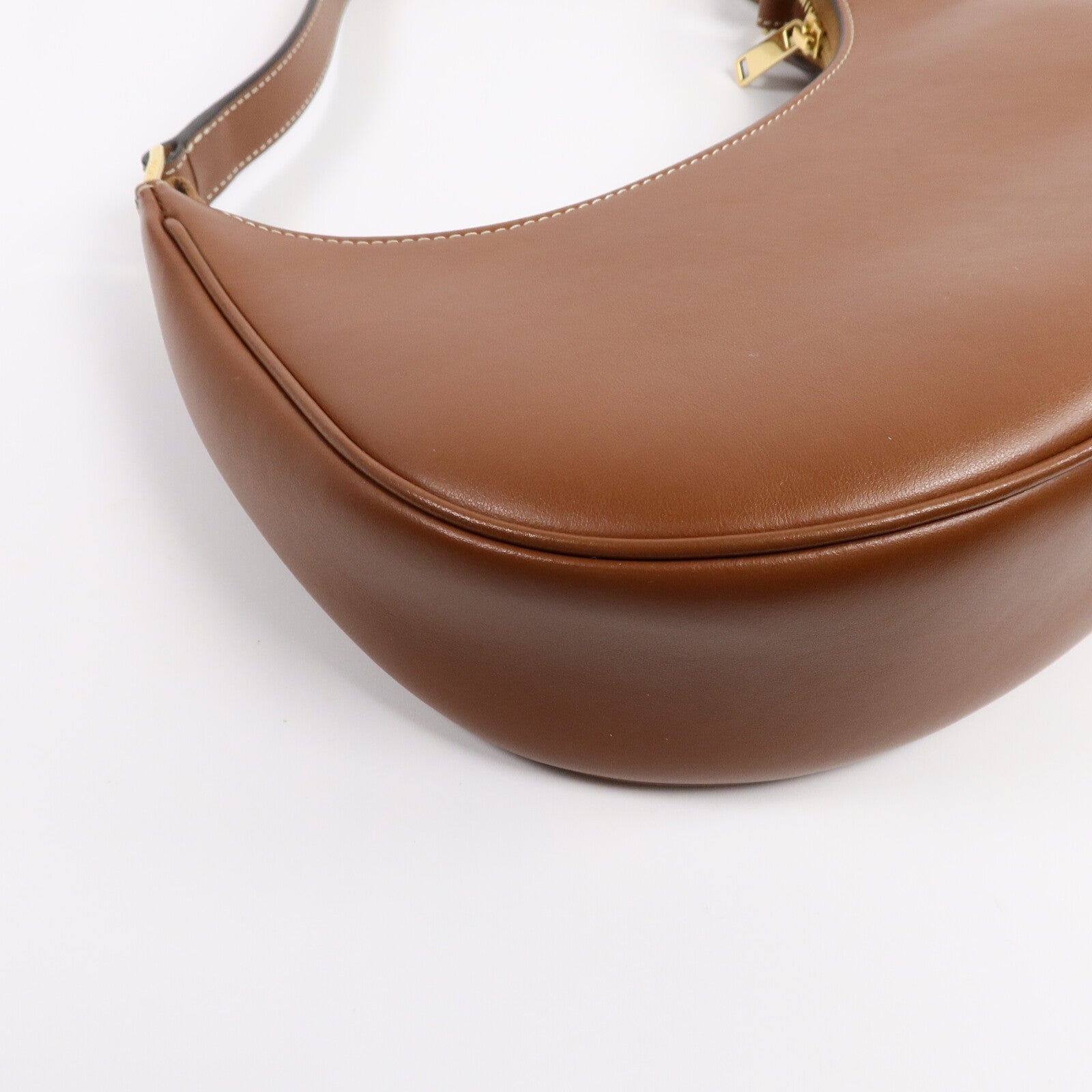 CELINE 牛皮皮革Ava Bag肩背袋
