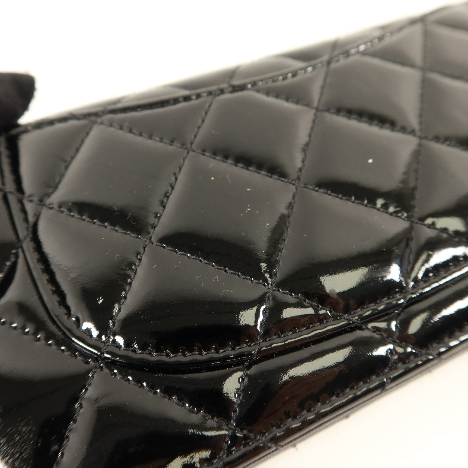 CHANEL 漆皮皮革Long Bifold Wallet銀扣長錢包