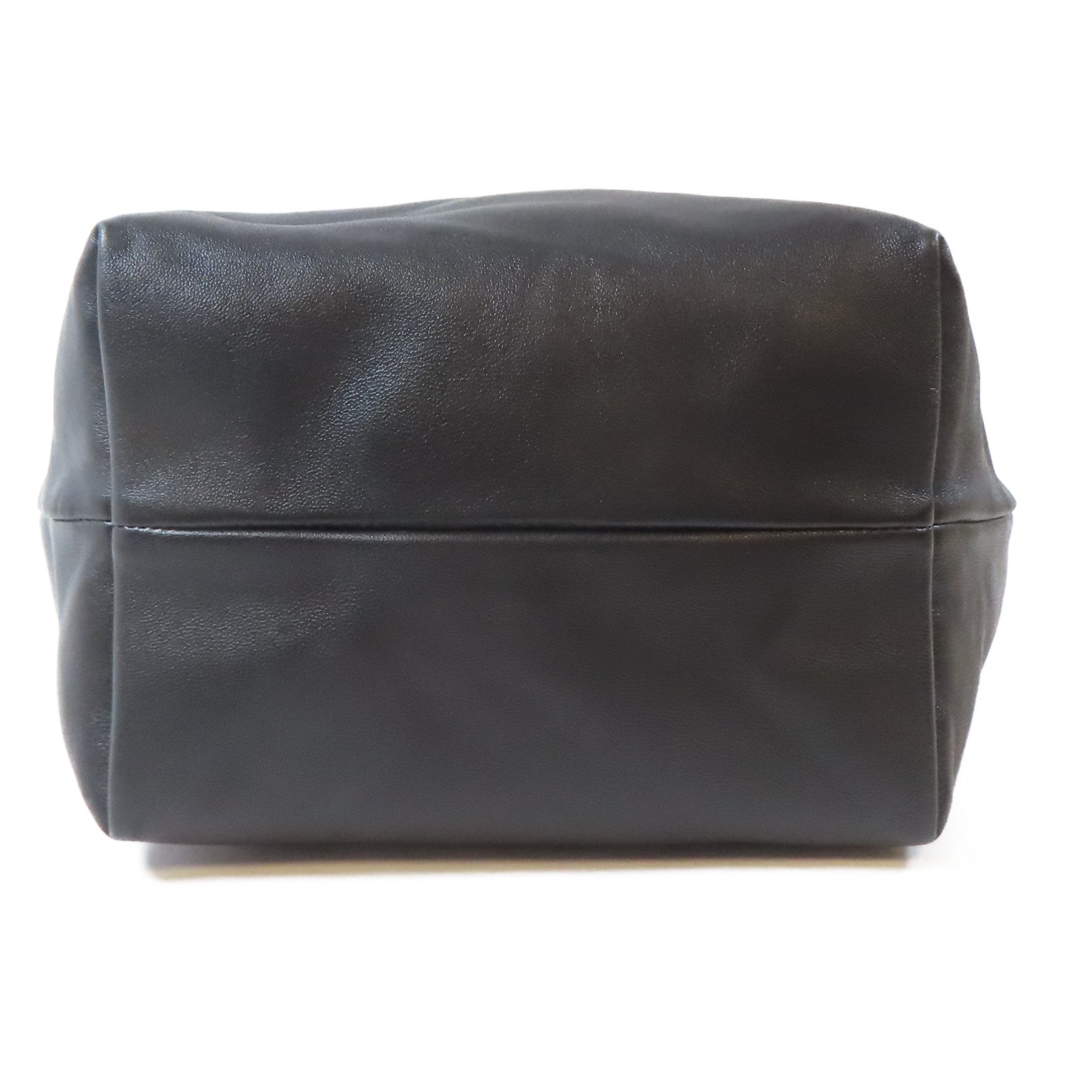 Valentino 牛皮皮革Tote Bag金扣手挽袋黑色