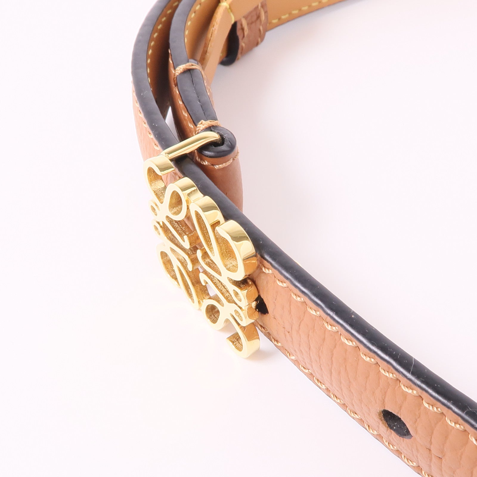 LOEWE 牛皮皮革金扣皮帶