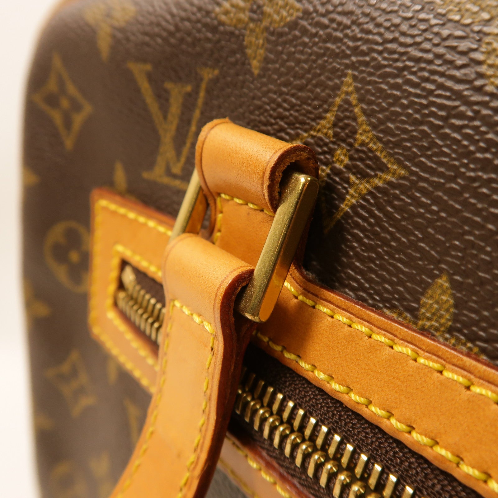LOUIS VUITTON Monogram Cite GM金扣肩背袋棕色