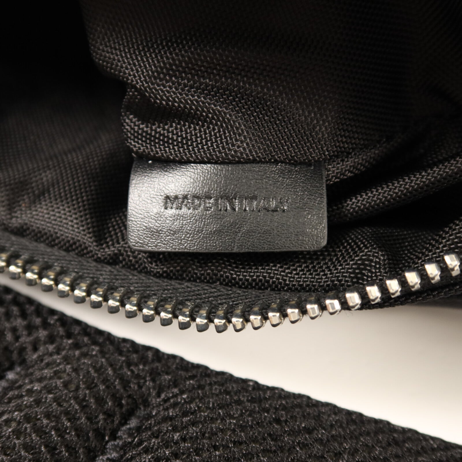 CELINE 帆布Trekking Shoulder Bag銀扣肩背袋