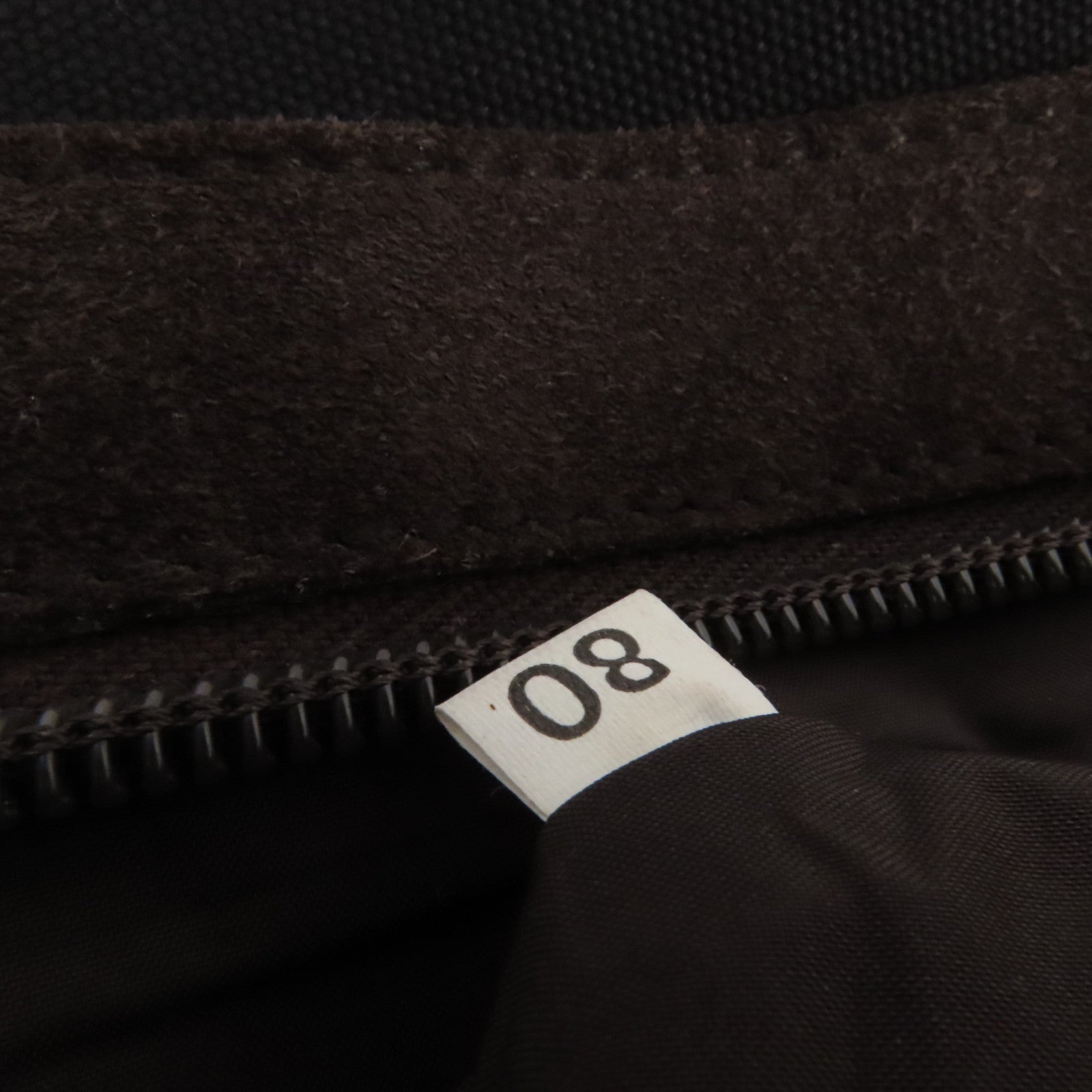 Miu Miu 麂皮皮革Shoulder Bag肩背袋