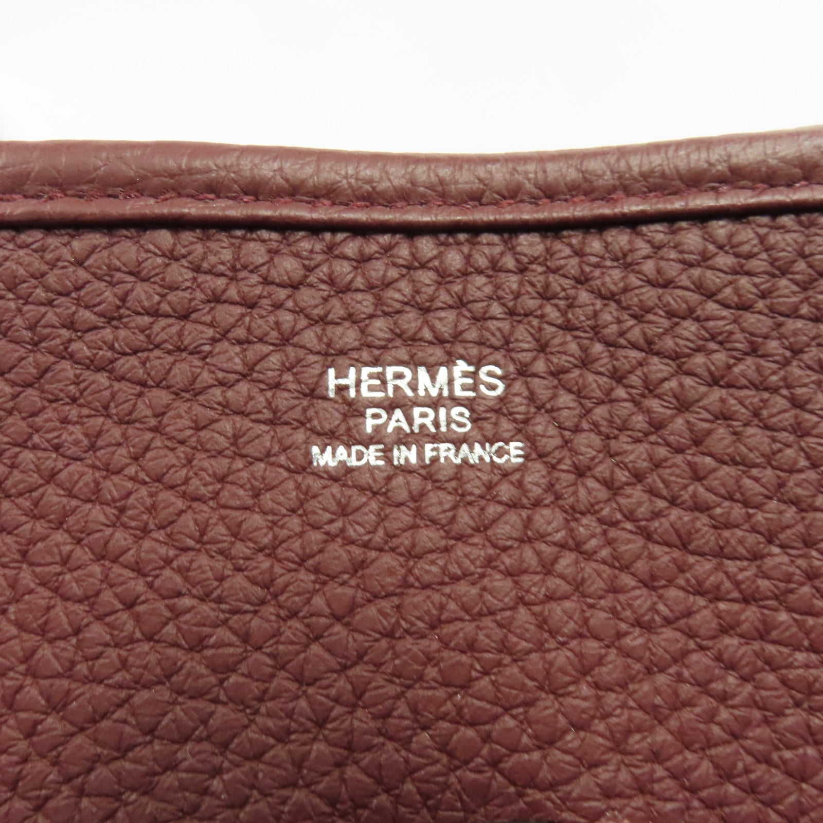 HERMES Clemence皮革Evelyne PM銀扣肩背袋酒紅色/Bordeaux
